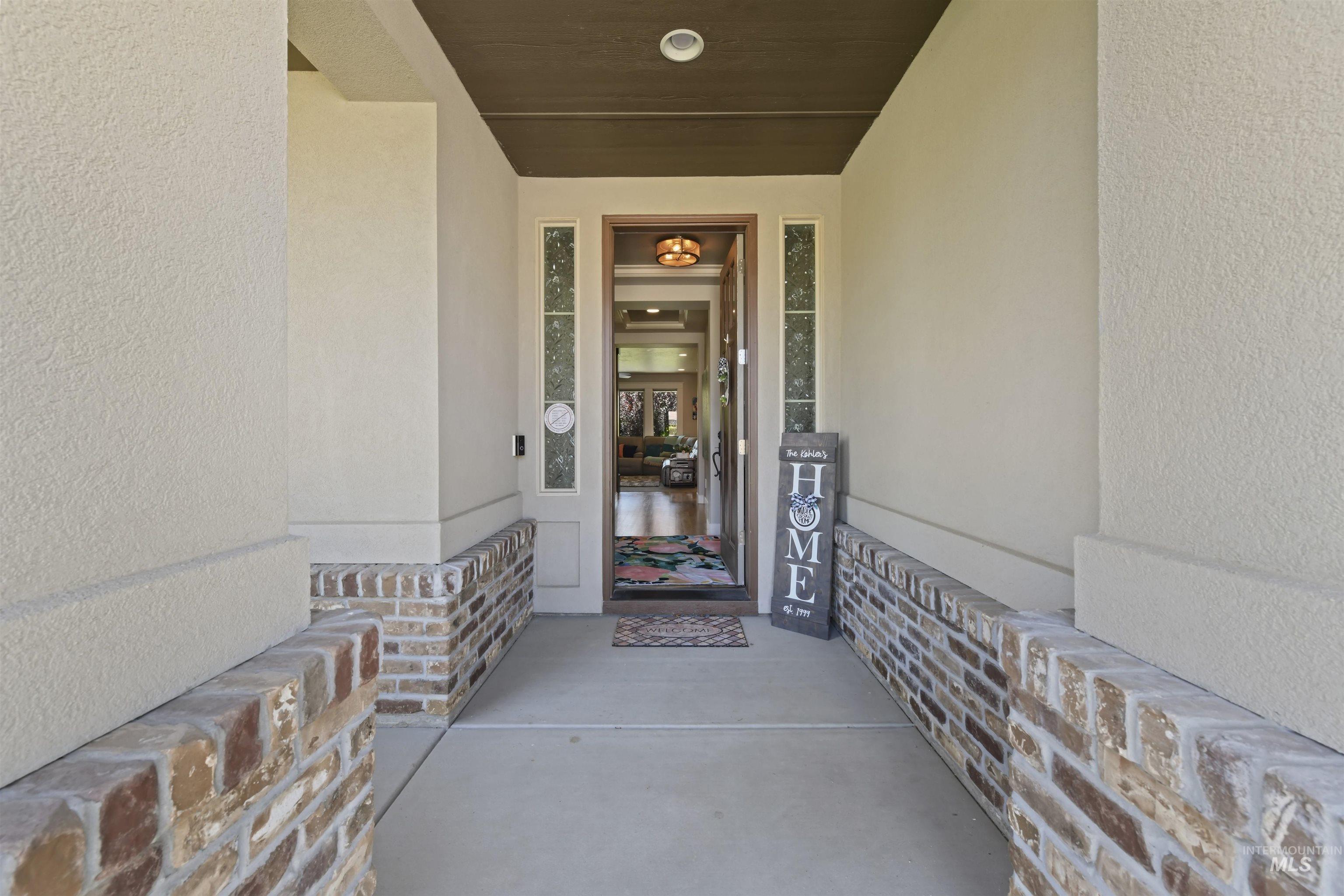 4135 W Wolf Rapids St, Meridian, Idaho 83646, 4 Bedrooms, 2.5 Bathrooms, Residential For Sale, Price $889,000, 98945911