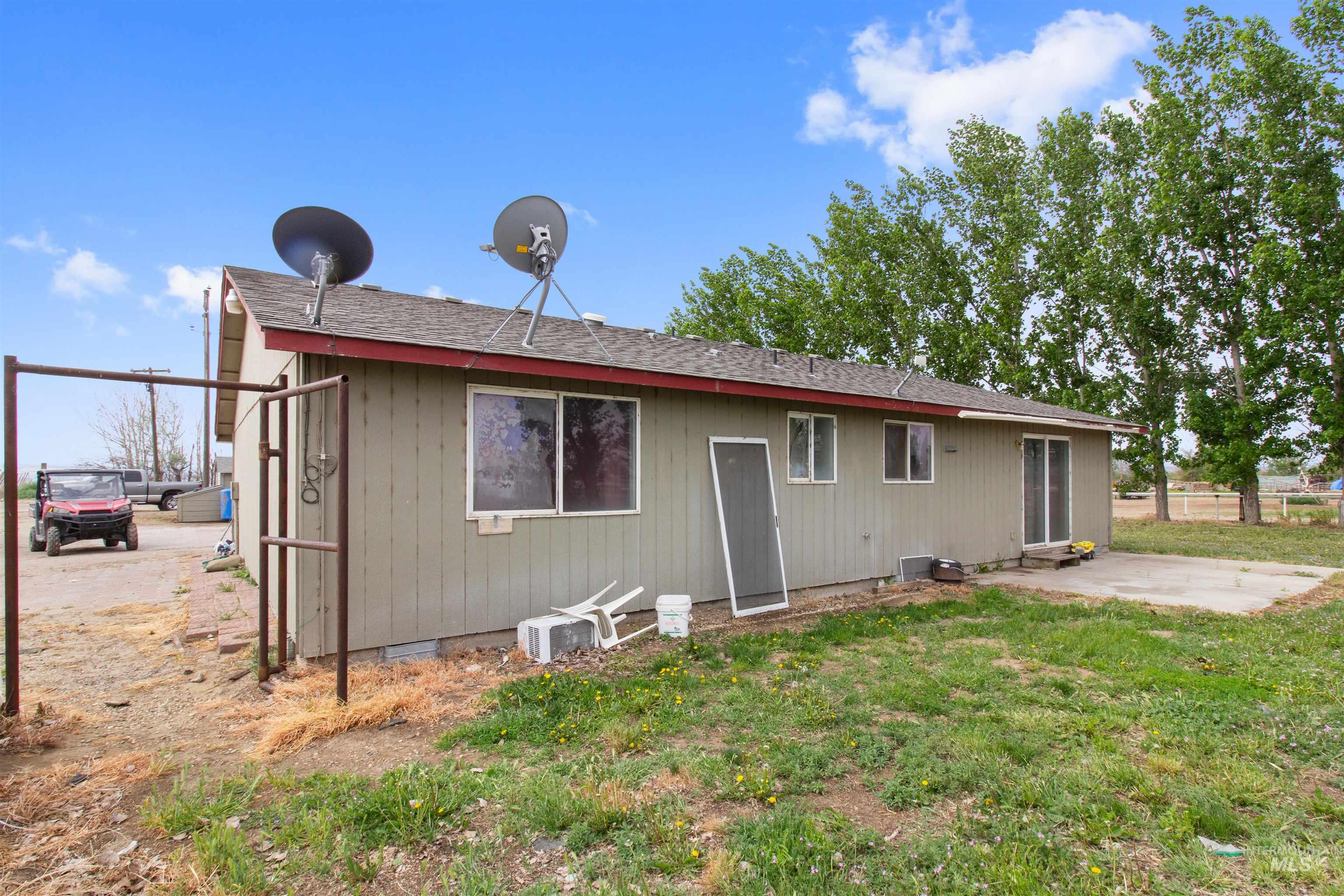 27410 Peckham Rd, Wilder, Idaho 83676, 3 Bedrooms, 2 Bathrooms, Residential For Sale, Price $5,000,000, 98945916