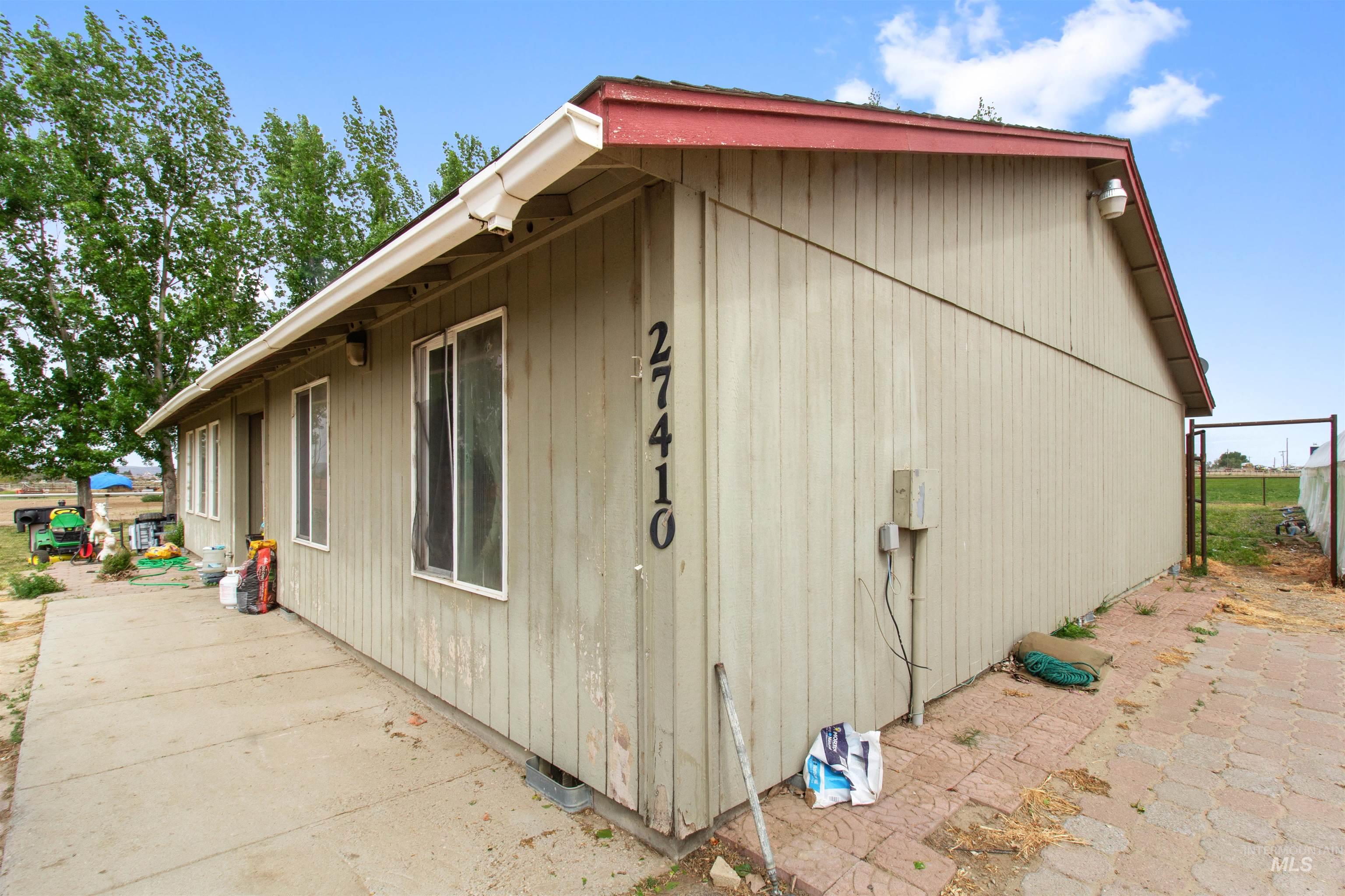 27410 Peckham Rd, Wilder, Idaho 83676, 3 Bedrooms, 2 Bathrooms, Residential For Sale, Price $5,000,000, 98945916