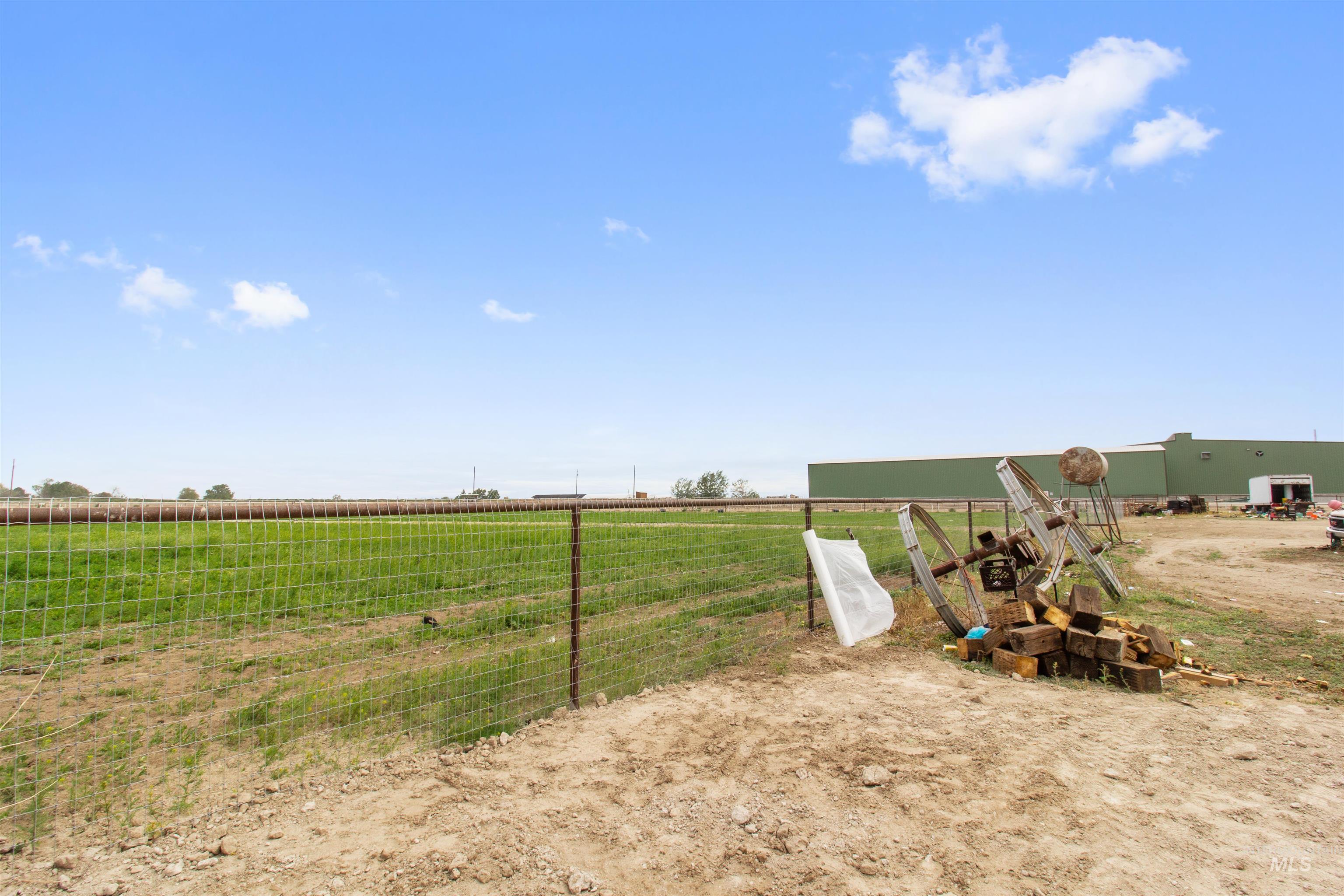 27410 Peckham Rd, Wilder, Idaho 83676, 3 Bedrooms, 2 Bathrooms, Residential For Sale, Price $5,000,000, 98945916