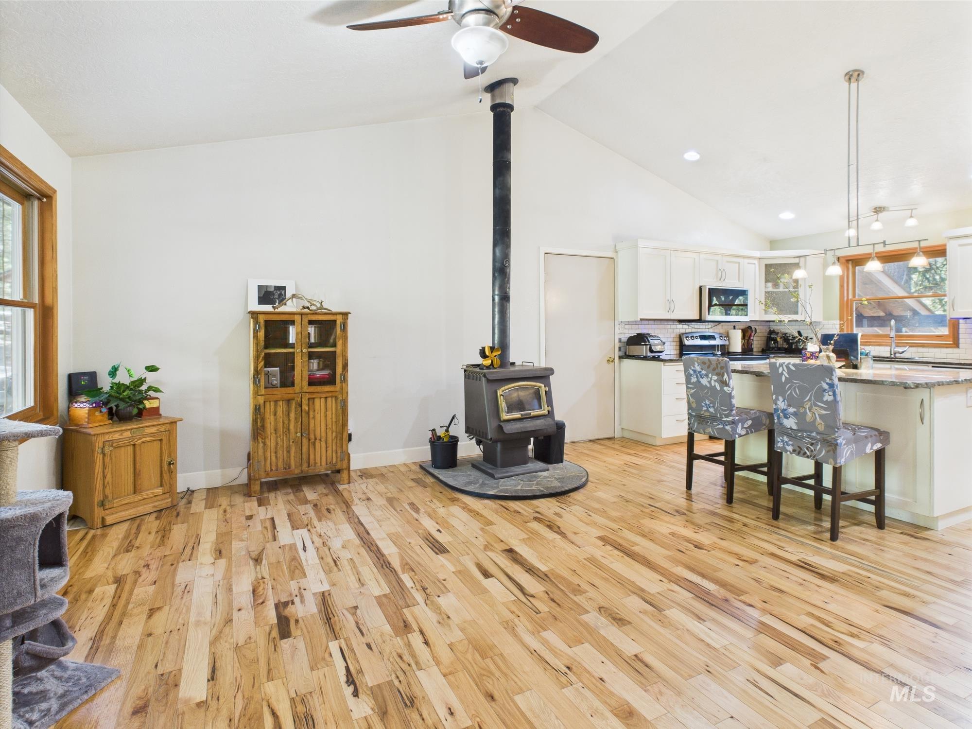 9 POND OVERLOOK, Idaho City, Idaho 83631, 3 Bedrooms, 2 Bathrooms, Residential For Sale, Price $475,000, 98945928