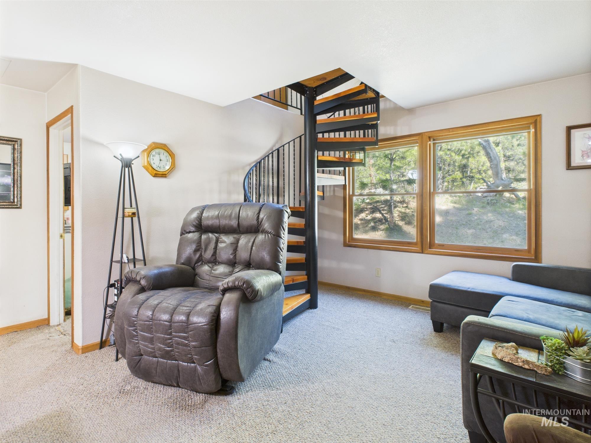 9 POND OVERLOOK, Idaho City, Idaho 83631, 3 Bedrooms, 2 Bathrooms, Residential For Sale, Price $475,000, 98945928