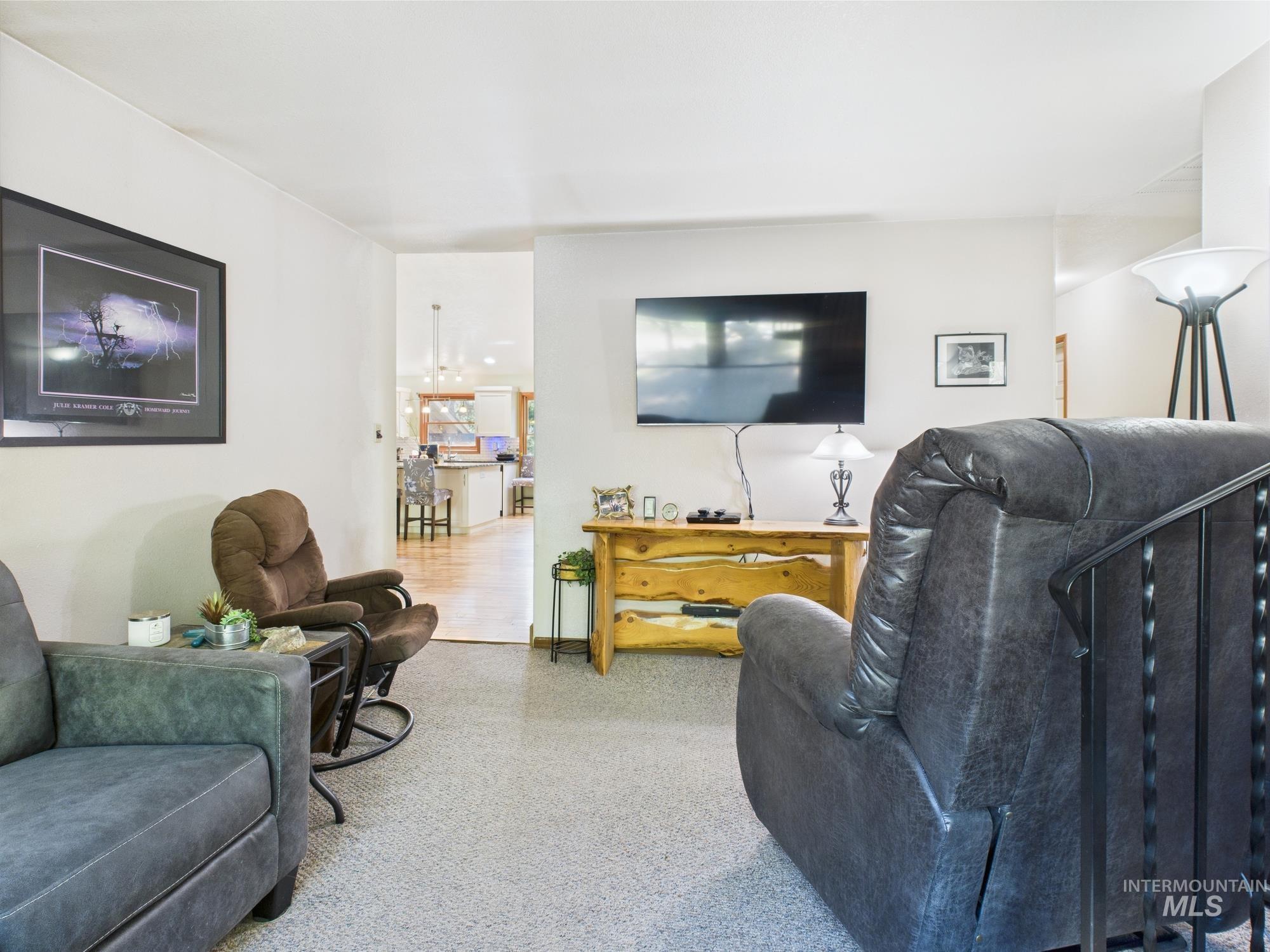 9 POND OVERLOOK, Idaho City, Idaho 83631, 3 Bedrooms, 2 Bathrooms, Residential For Sale, Price $475,000, 98945928