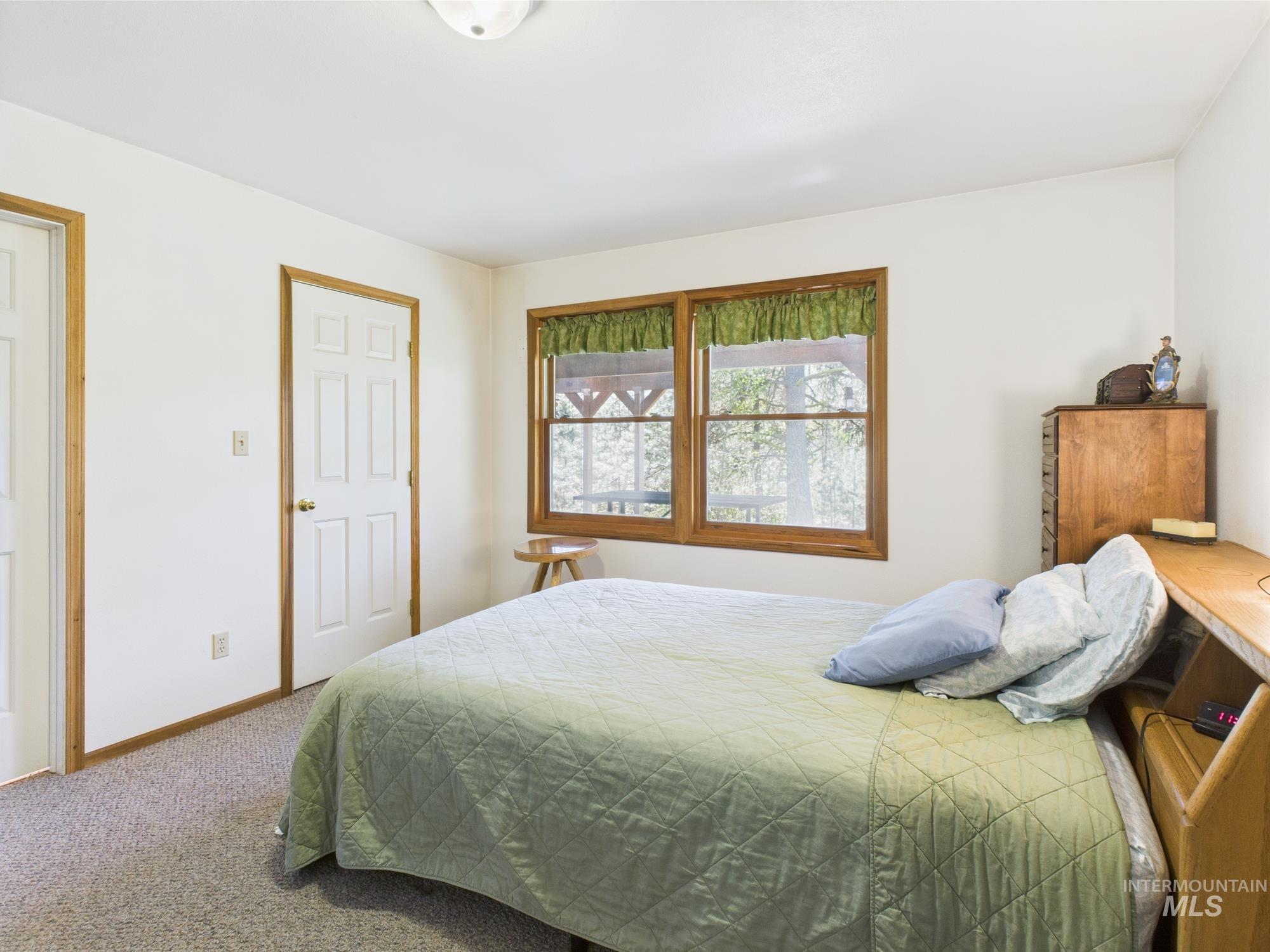 9 POND OVERLOOK, Idaho City, Idaho 83631, 3 Bedrooms, 2 Bathrooms, Residential For Sale, Price $475,000, 98945928