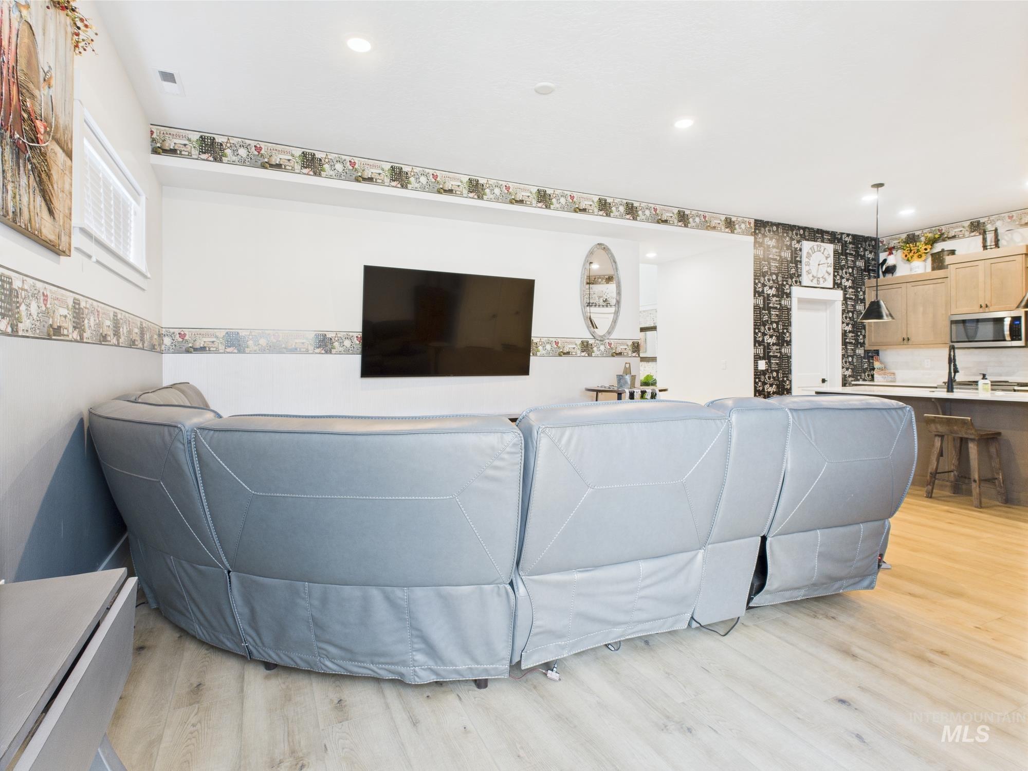 5700 W Elk Trail Street, Boise, Idaho 83714, 3 Bedrooms, 2.5 Bathrooms, Residential For Sale, Price $489,000, 98945931