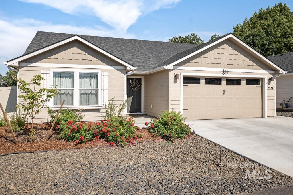 2431 Legacy Ct, Clarkston, Washington 99403, 3 Bedrooms, 2 Bathrooms, Residential For Sale, Price $422,000, 98945932
