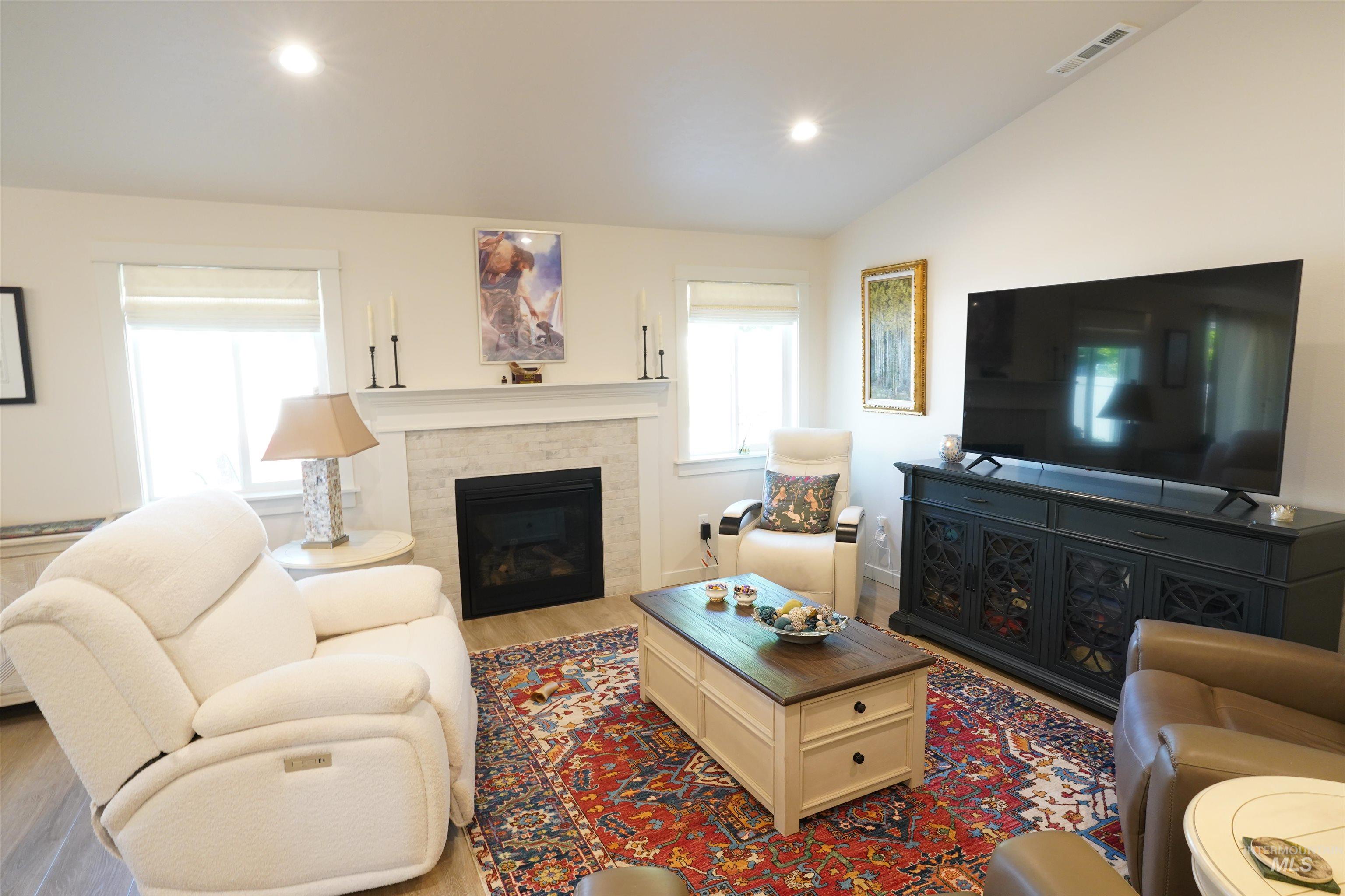 2431 Legacy Ct, Clarkston, Washington 99403, 3 Bedrooms, 2 Bathrooms, Residential For Sale, Price $422,000, 98945932