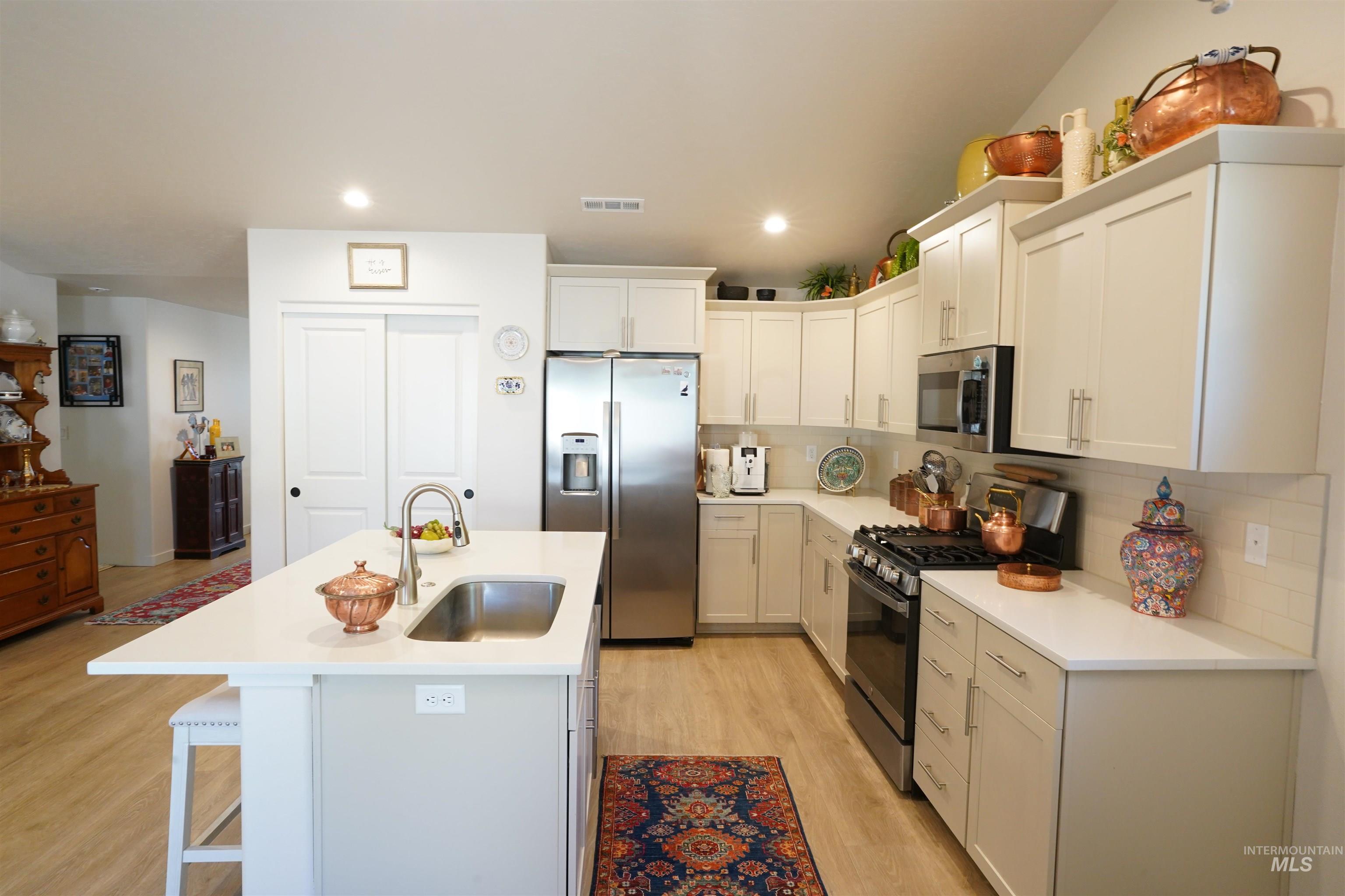 2431 Legacy Ct, Clarkston, Washington 99403, 3 Bedrooms, 2 Bathrooms, Residential For Sale, Price $422,000, 98945932