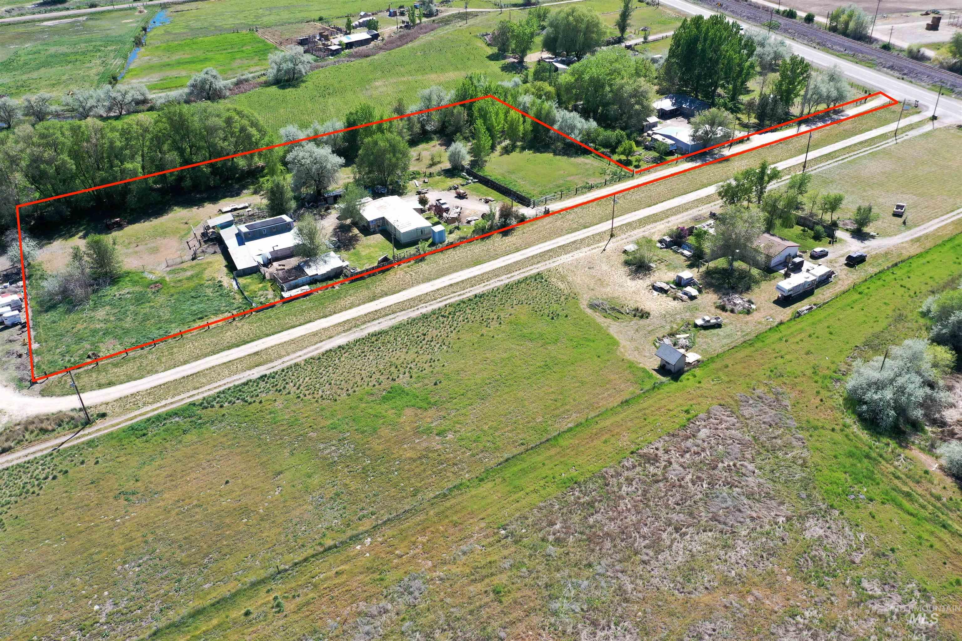 12230 Highway 95, Payette, Idaho 83661, 3 Bedrooms, 2 Bathrooms, Residential For Sale, Price $275,000, 98945939