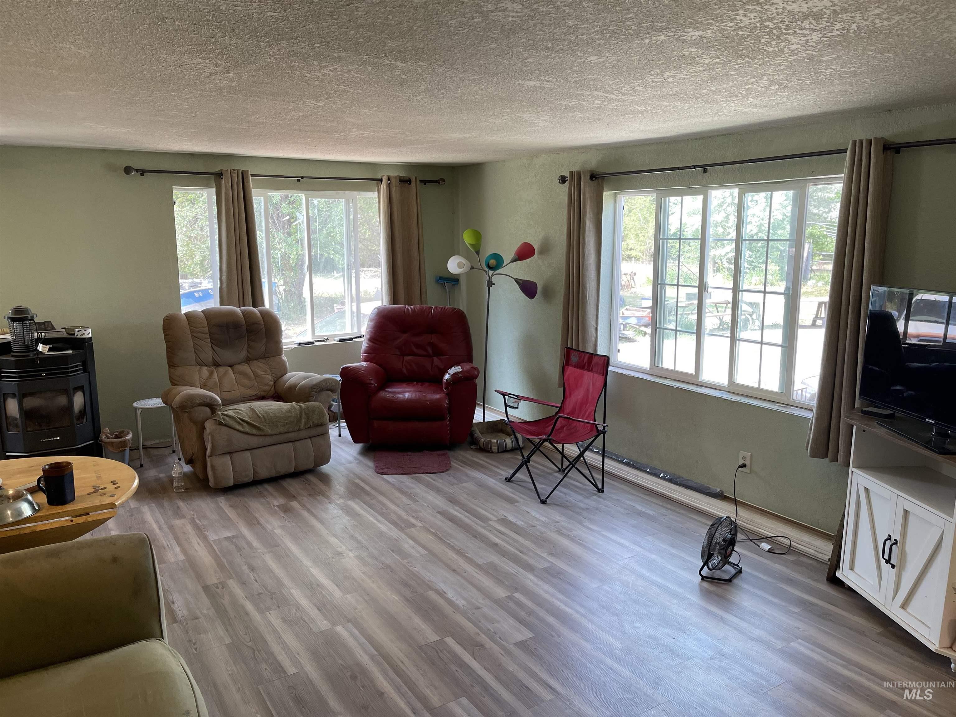 12230 Highway 95, Payette, Idaho 83661, 3 Bedrooms, 2 Bathrooms, Residential For Sale, Price $275,000, 98945939