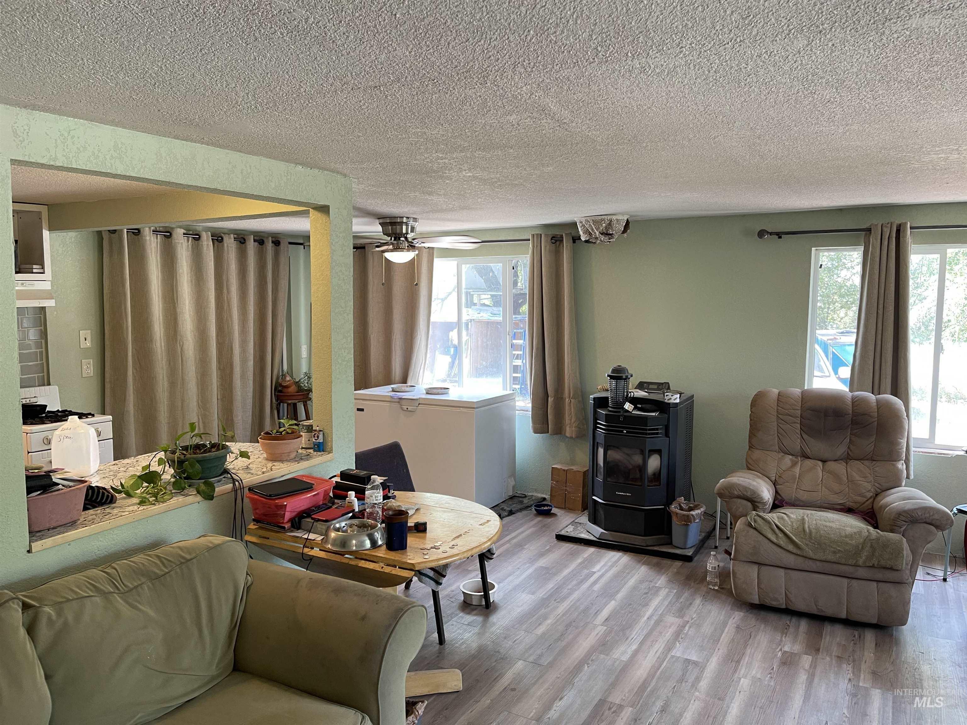 12230 Highway 95, Payette, Idaho 83661, 3 Bedrooms, 2 Bathrooms, Residential For Sale, Price $275,000, 98945939