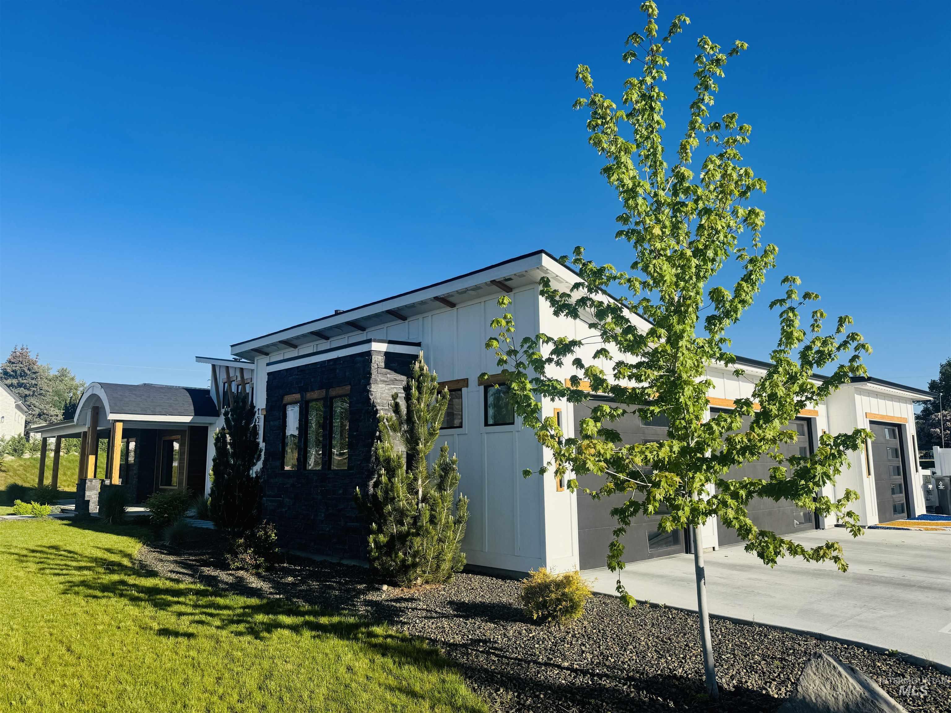 15006 Snow Mountain Dr., Caldwell, Idaho 83607, 6 Bedrooms, 4.5 Bathrooms, Residential For Sale, Price $1,489,000, 98945940