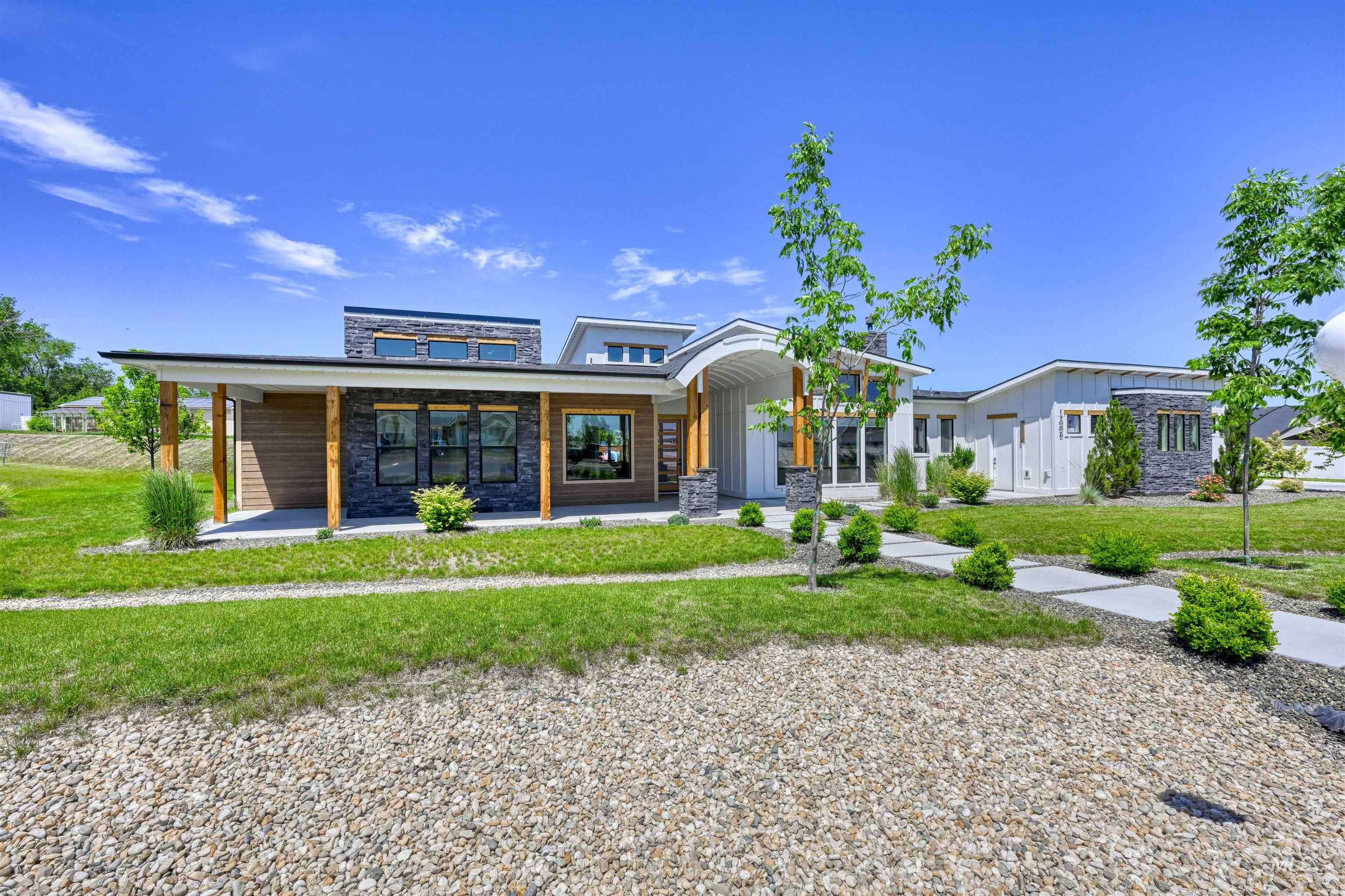 15006 Snow Mountain Dr., Caldwell, Idaho 83607, 6 Bedrooms, 4.5 Bathrooms, Residential For Sale, Price $1,489,000, 98945940
