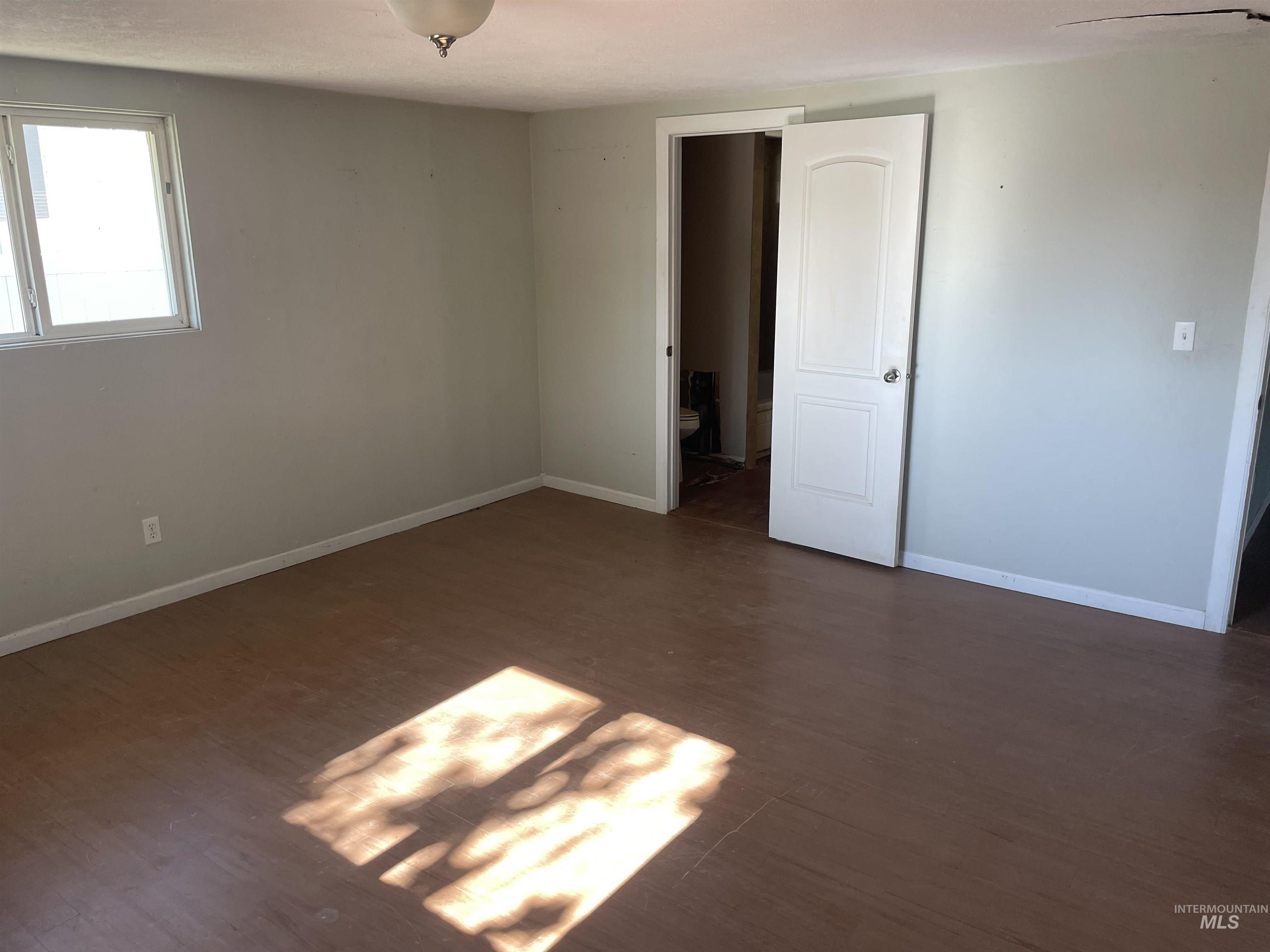 2815 Airport Ave, Caldwell, Idaho 83607, 2 Bedrooms, 2 Bathrooms, Residential For Sale, Price $499,999, 98945948