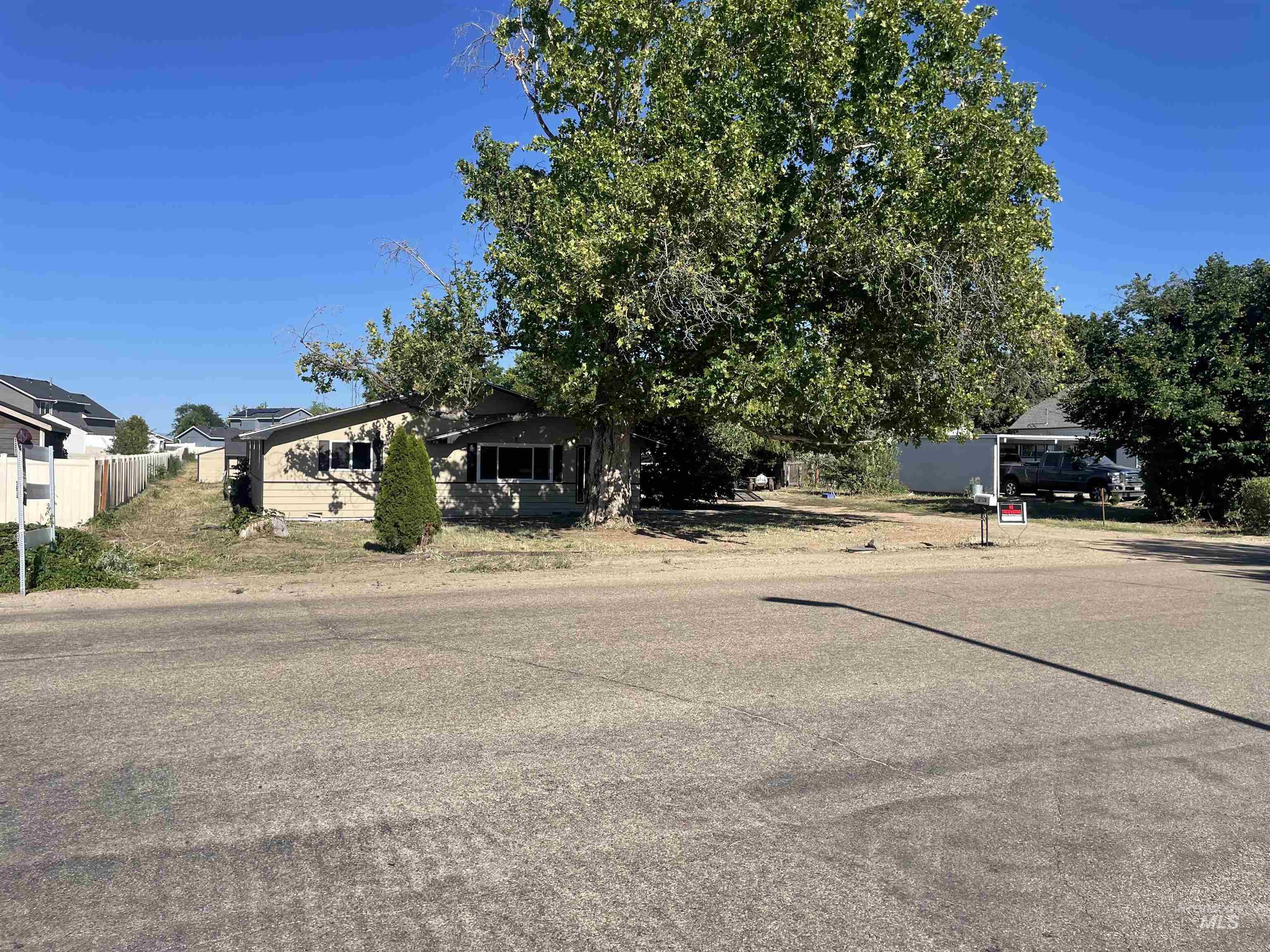 2815 Airport Ave, Caldwell, Idaho 83607, 2 Bedrooms, 2 Bathrooms, Residential For Sale, Price $499,999, 98945948