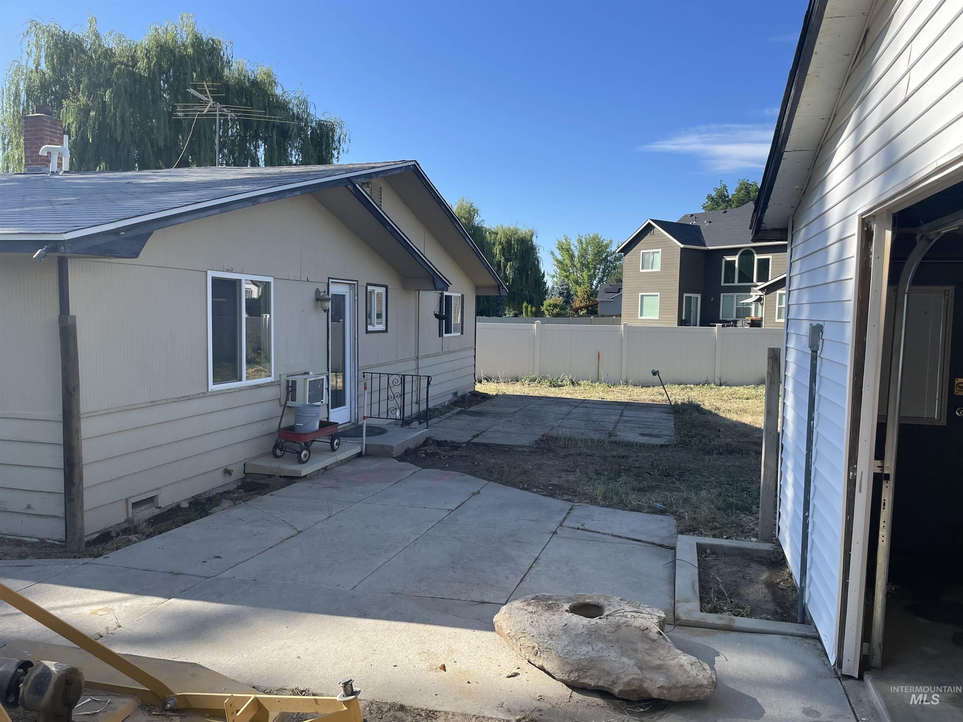 2815 Airport Ave, Caldwell, Idaho 83607, 2 Bedrooms, 2 Bathrooms, Residential For Sale, Price $499,999, 98945948