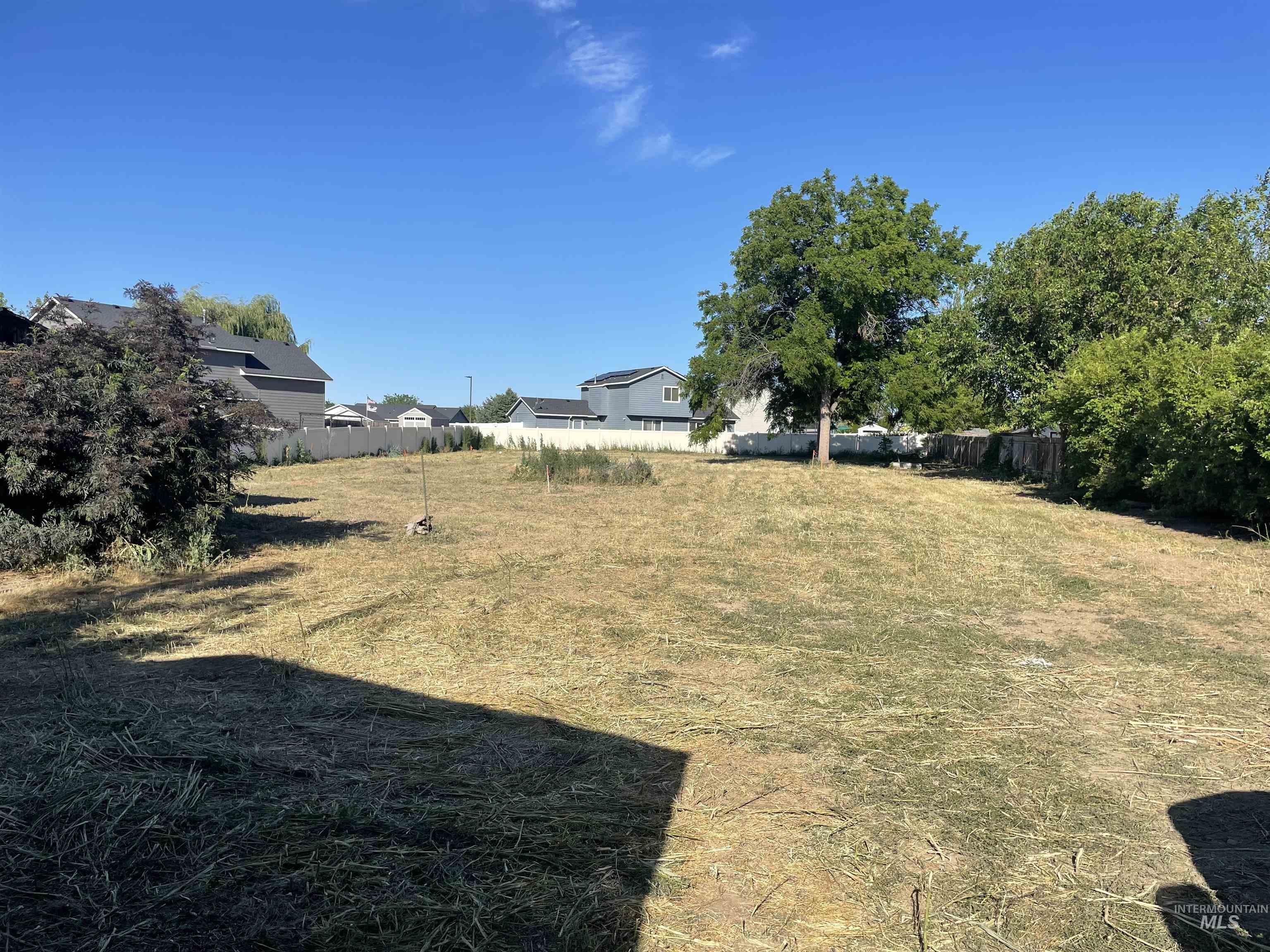 2815 Airport Ave, Caldwell, Idaho 83607, 2 Bedrooms, 2 Bathrooms, Residential For Sale, Price $499,999, 98945948