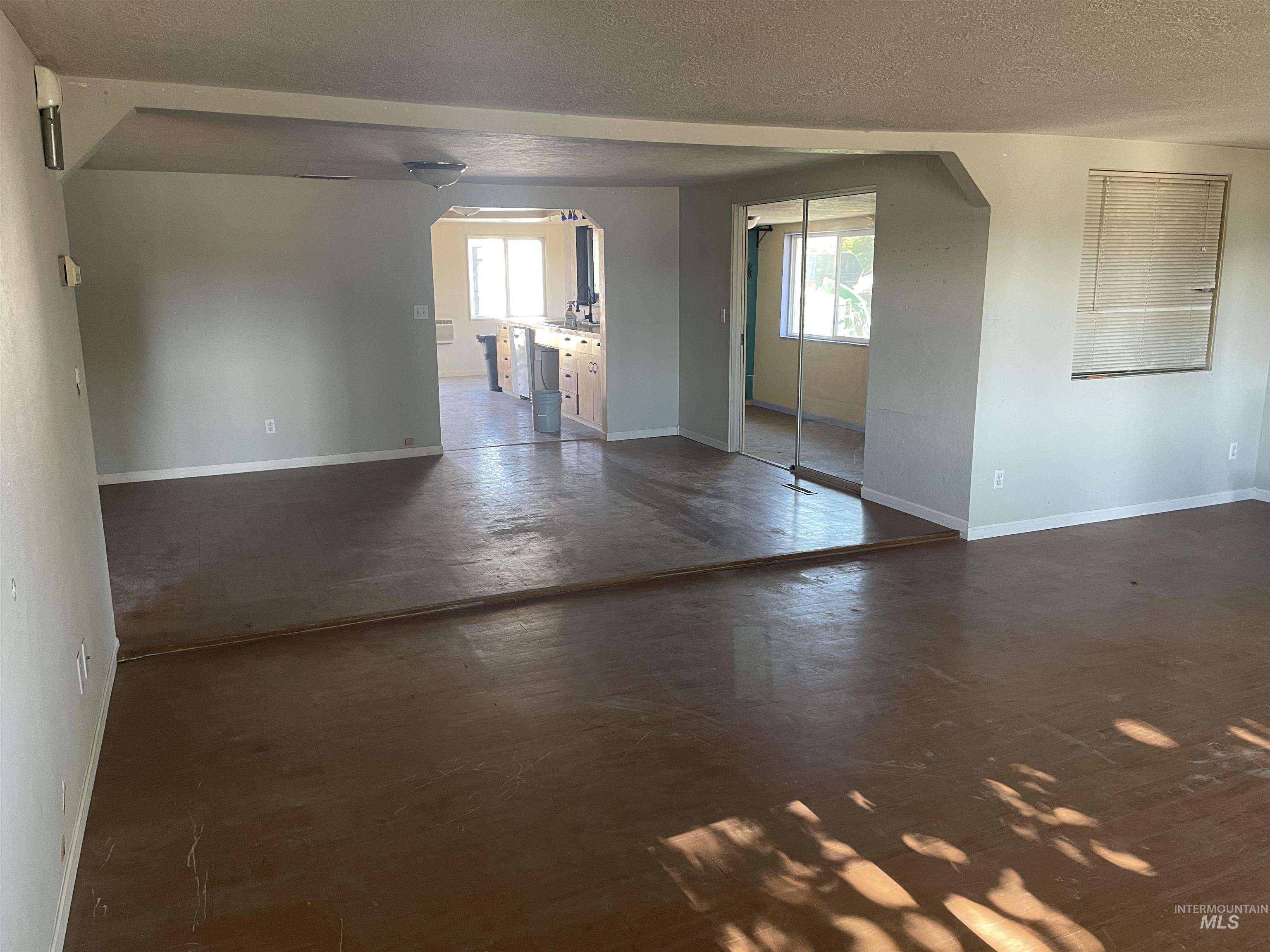 2815 Airport Ave, Caldwell, Idaho 83607, 2 Bedrooms, 2 Bathrooms, Residential For Sale, Price $499,999, 98945948
