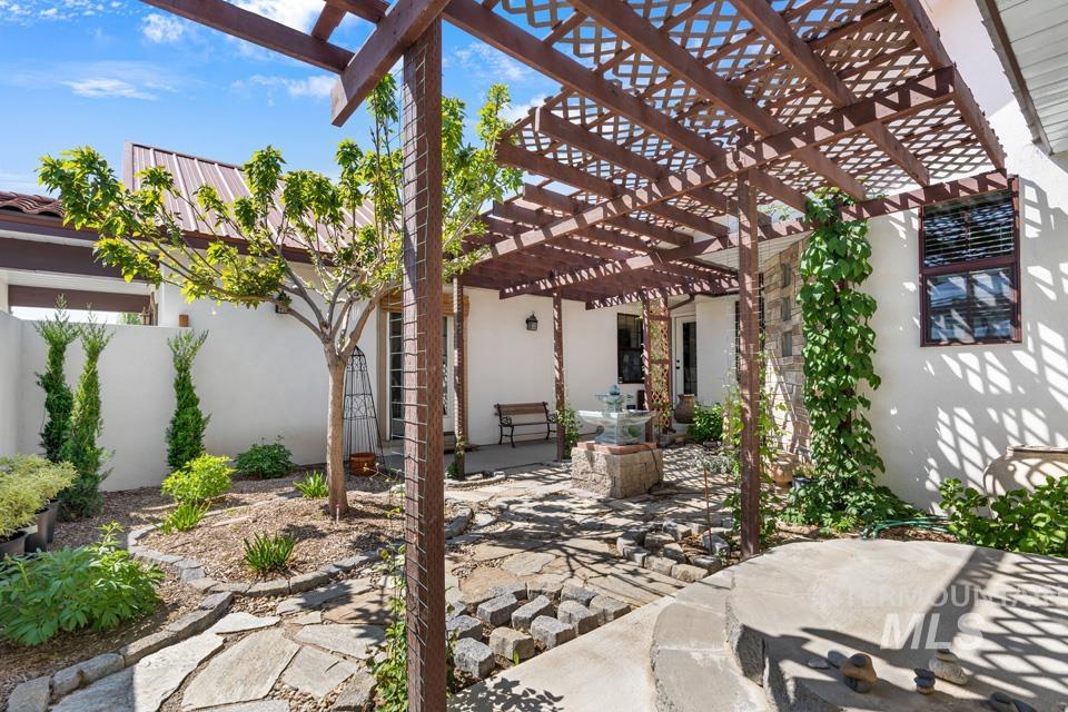 1750 SW 3rd Ave, Fruitland, Idaho 83619, 3 Bedrooms, 3.5 Bathrooms, Residential For Sale, Price $1,130,000, 98945951