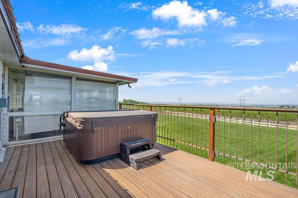1750 SW 3rd Ave, Fruitland, Idaho 83619, 3 Bedrooms, 3.5 Bathrooms, Residential For Sale, Price $1,130,000, 98945951