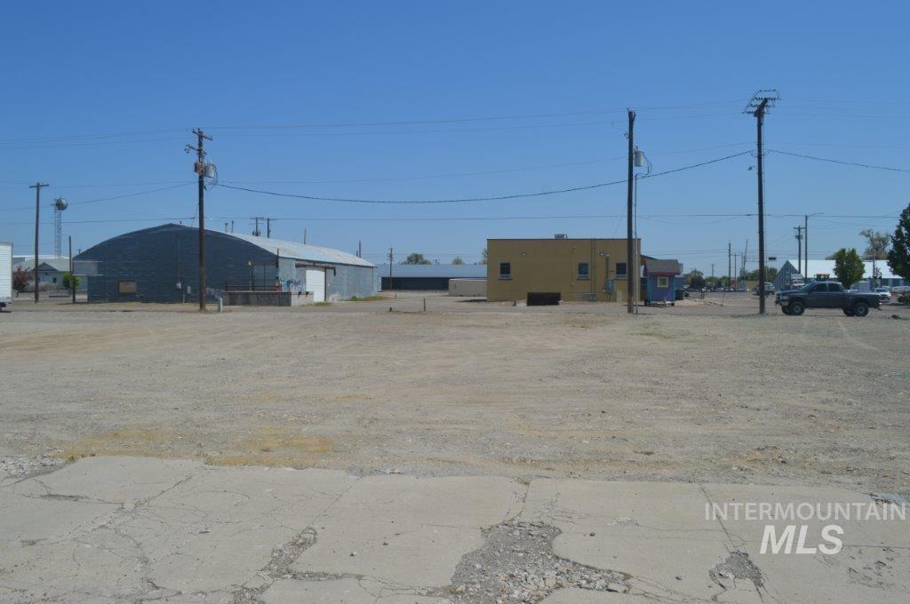 490 S Oregon, Ontario, Oregon 97914, Business/Commercial For Sale, Price $200,000, 98946018