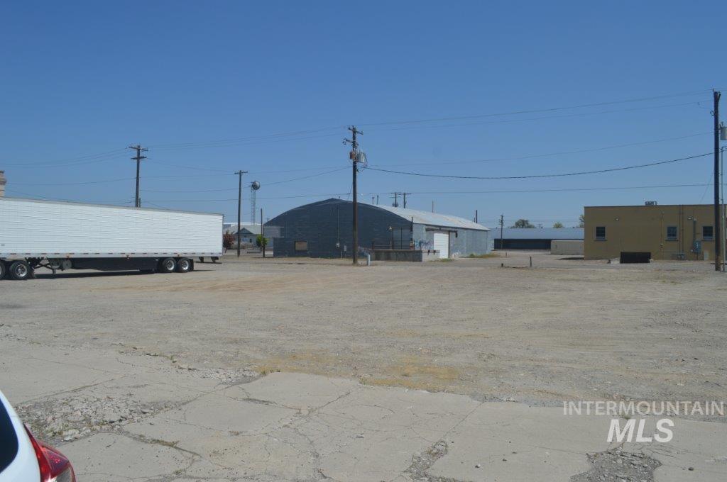 490 S Oregon, Ontario, Oregon 97914, Business/Commercial For Sale, Price $200,000, 98946018