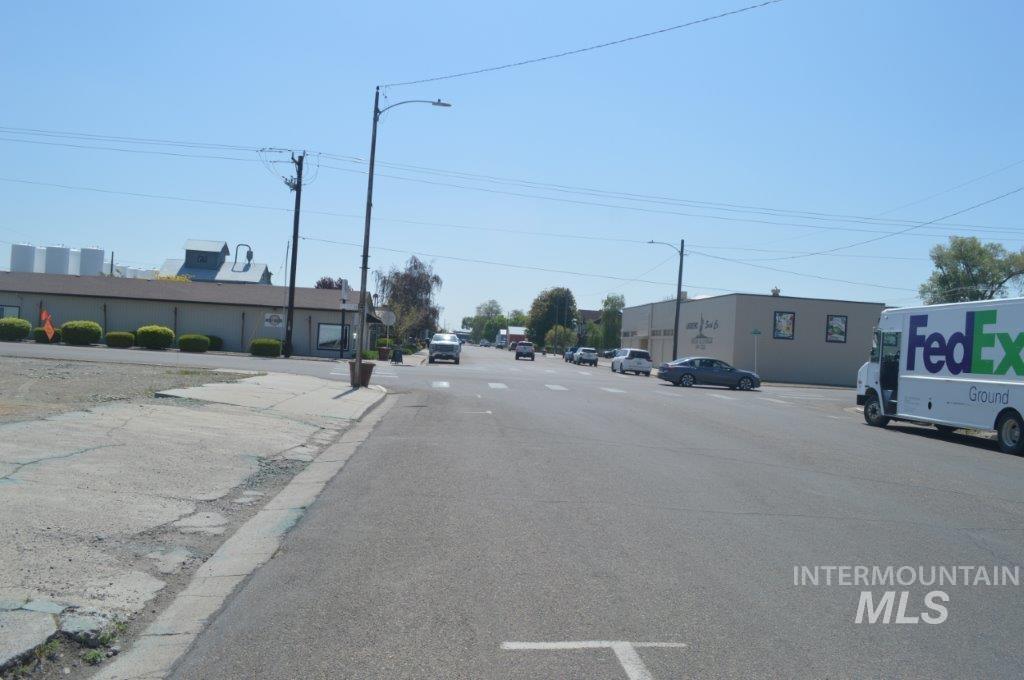 490 S Oregon, Ontario, Oregon 97914, Business/Commercial For Sale, Price $200,000, 98946018