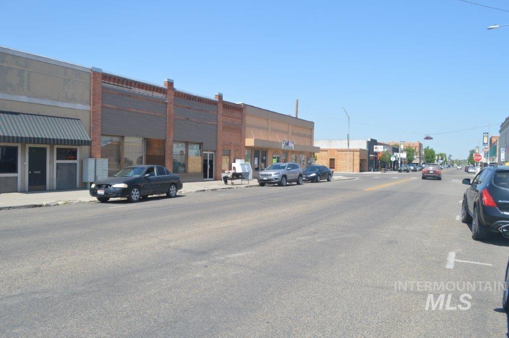 490 S Oregon, Ontario, Oregon 97914, Business/Commercial For Sale, Price $200,000, 98946018