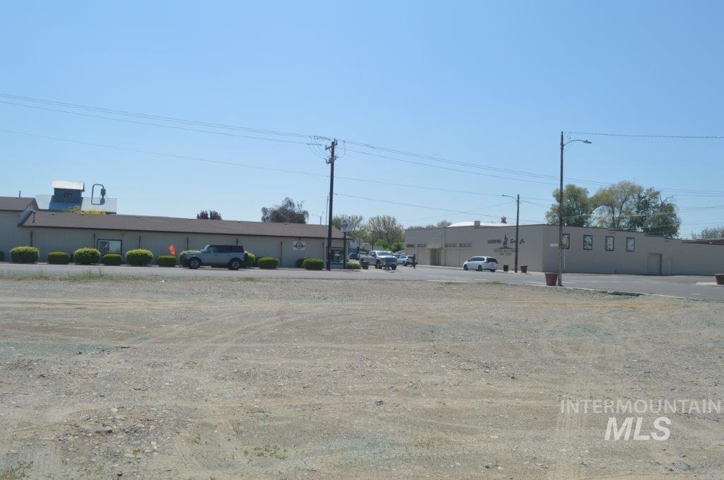 490 S Oregon, Ontario, Oregon 97914, Business/Commercial For Sale, Price $200,000, 98946018