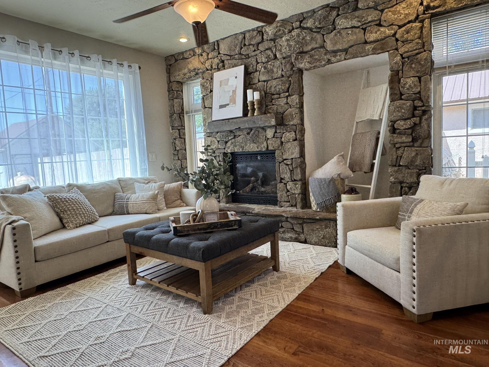 140 W Valley Road, Hagerman, Idaho 83332, 5 Bedrooms, 2.5 Bathrooms, Residential For Sale, Price $425,000, 98946037