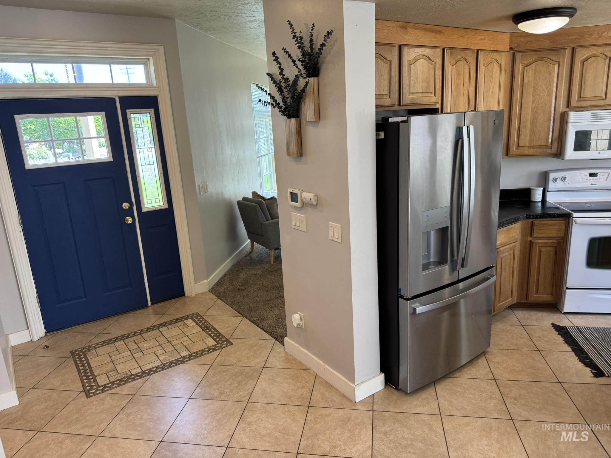 140 W Valley Road, Hagerman, Idaho 83332, 5 Bedrooms, 2.5 Bathrooms, Residential For Sale, Price $425,000, 98946037