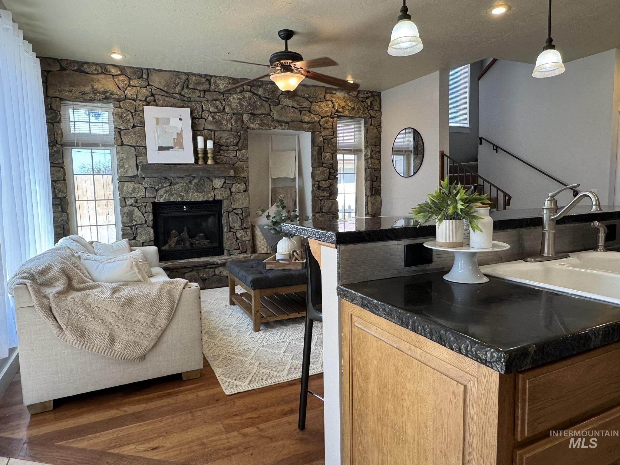 140 W Valley Road, Hagerman, Idaho 83332, 5 Bedrooms, 2.5 Bathrooms, Residential For Sale, Price $425,000, 98946037
