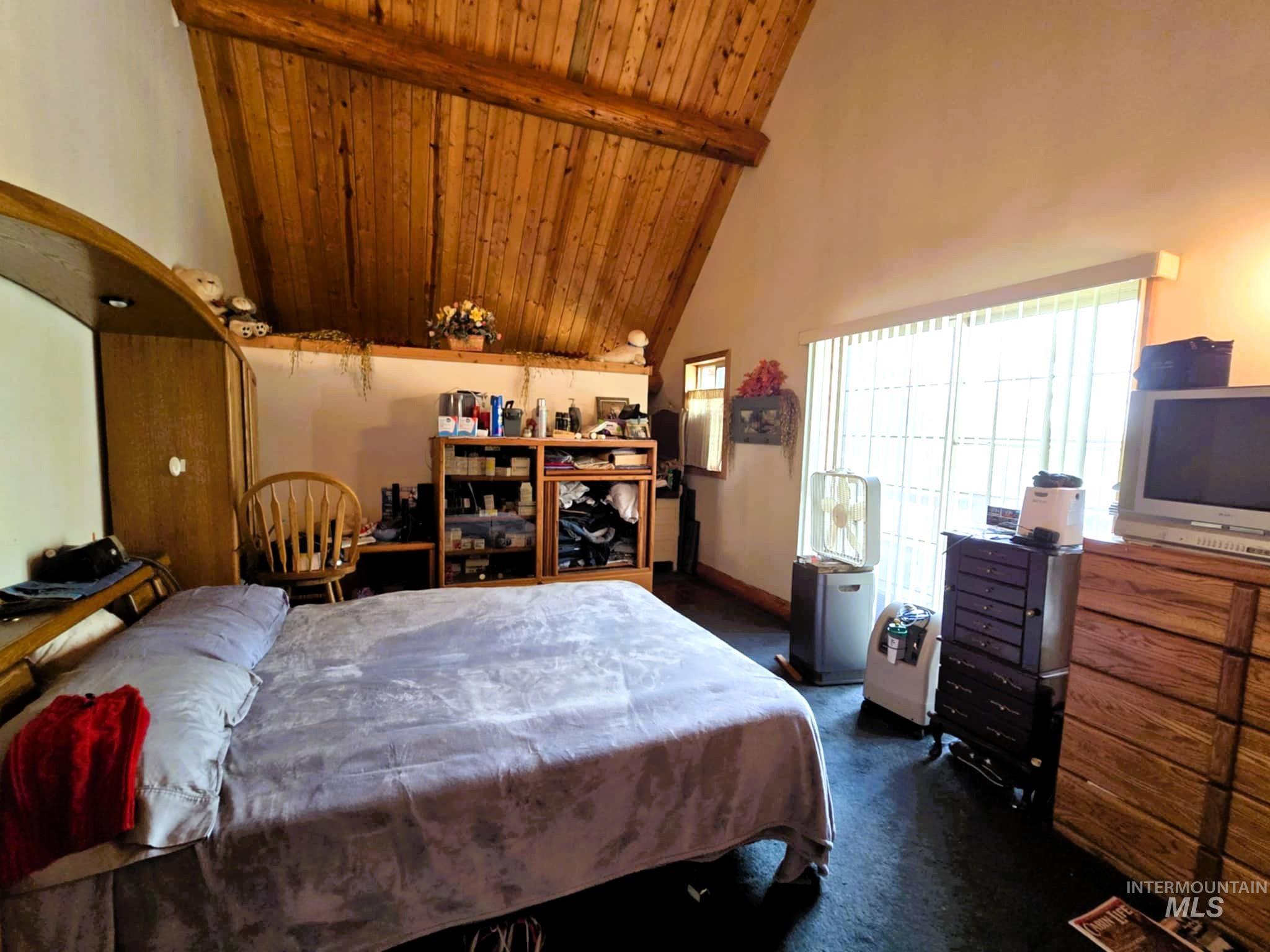 68 Panorama Dr, Lenore, Idaho 83541, 2 Bedrooms, 2 Bathrooms, Residential For Sale, Price $575,000, 98946047