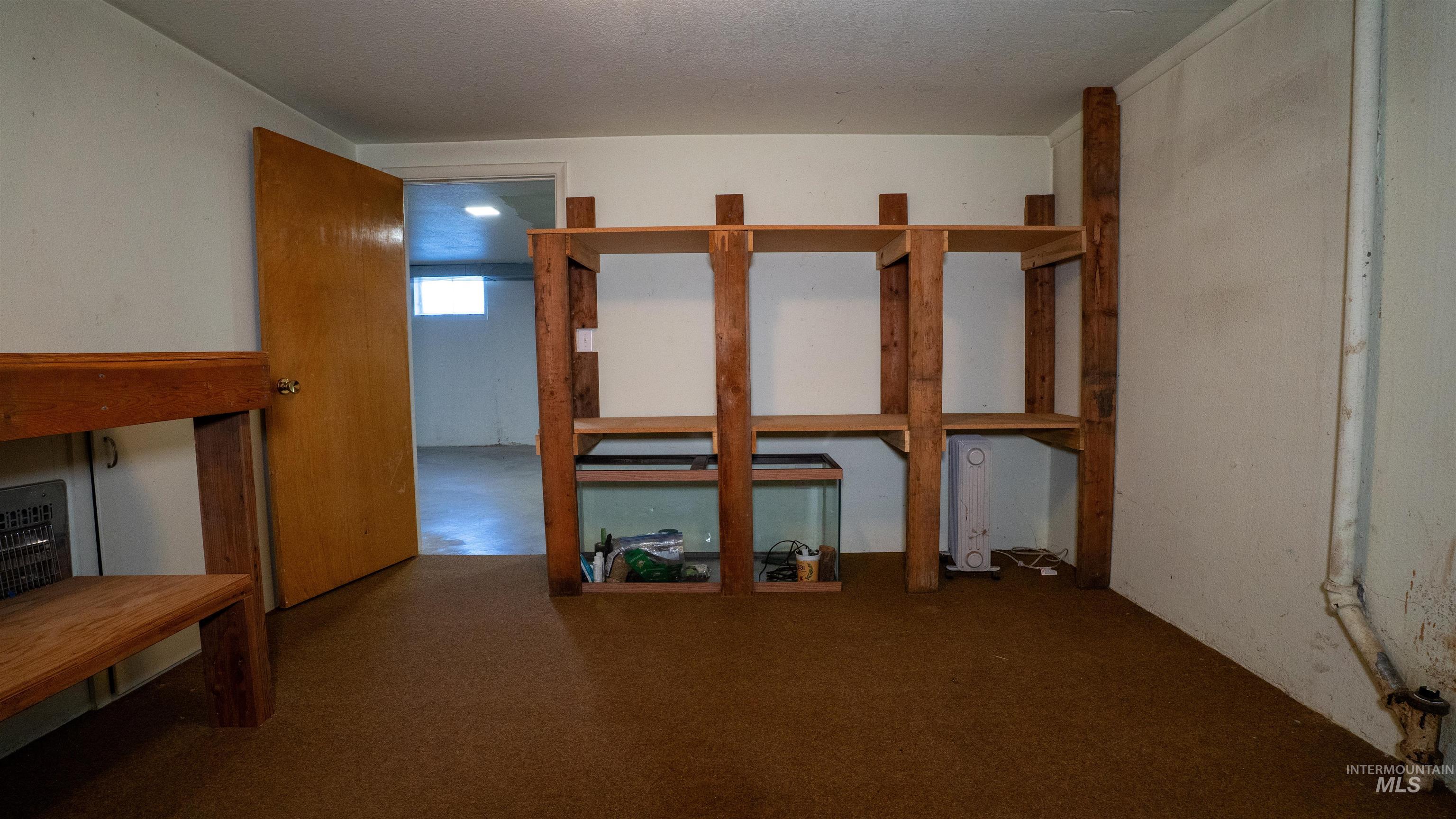 33818 North Rd, Kendrick, Idaho 83537, 5 Bedrooms, 2 Bathrooms, Residential For Sale, Price $445,000, 98946048