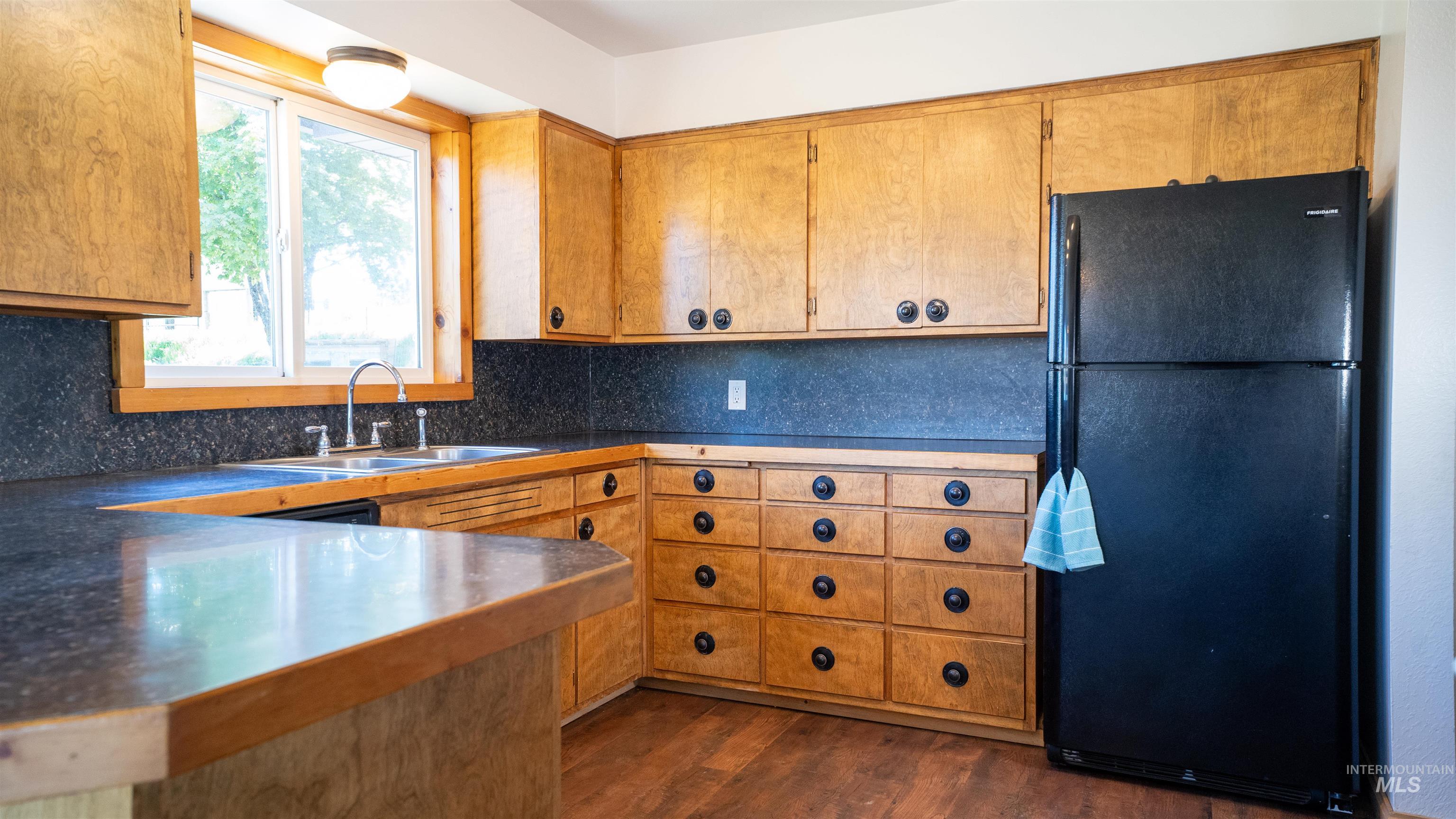 33818 North Rd, Kendrick, Idaho 83537, 5 Bedrooms, 2 Bathrooms, Residential For Sale, Price $445,000, 98946048