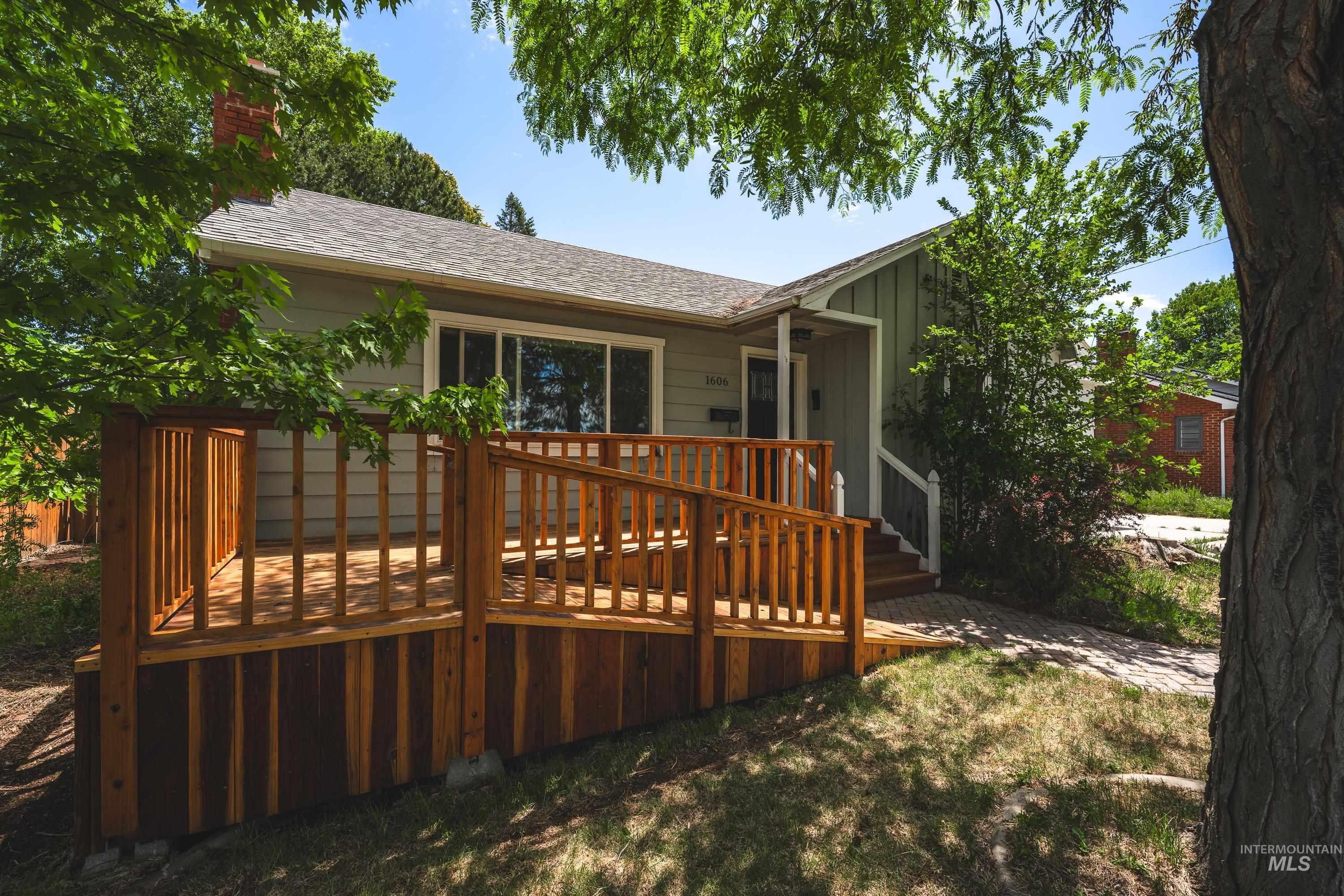 1606 NW 2nd Street, Meridian, Idaho 83642, 4 Bedrooms, 2 Bathrooms, Residential For Sale, Price $430,000, 98946050