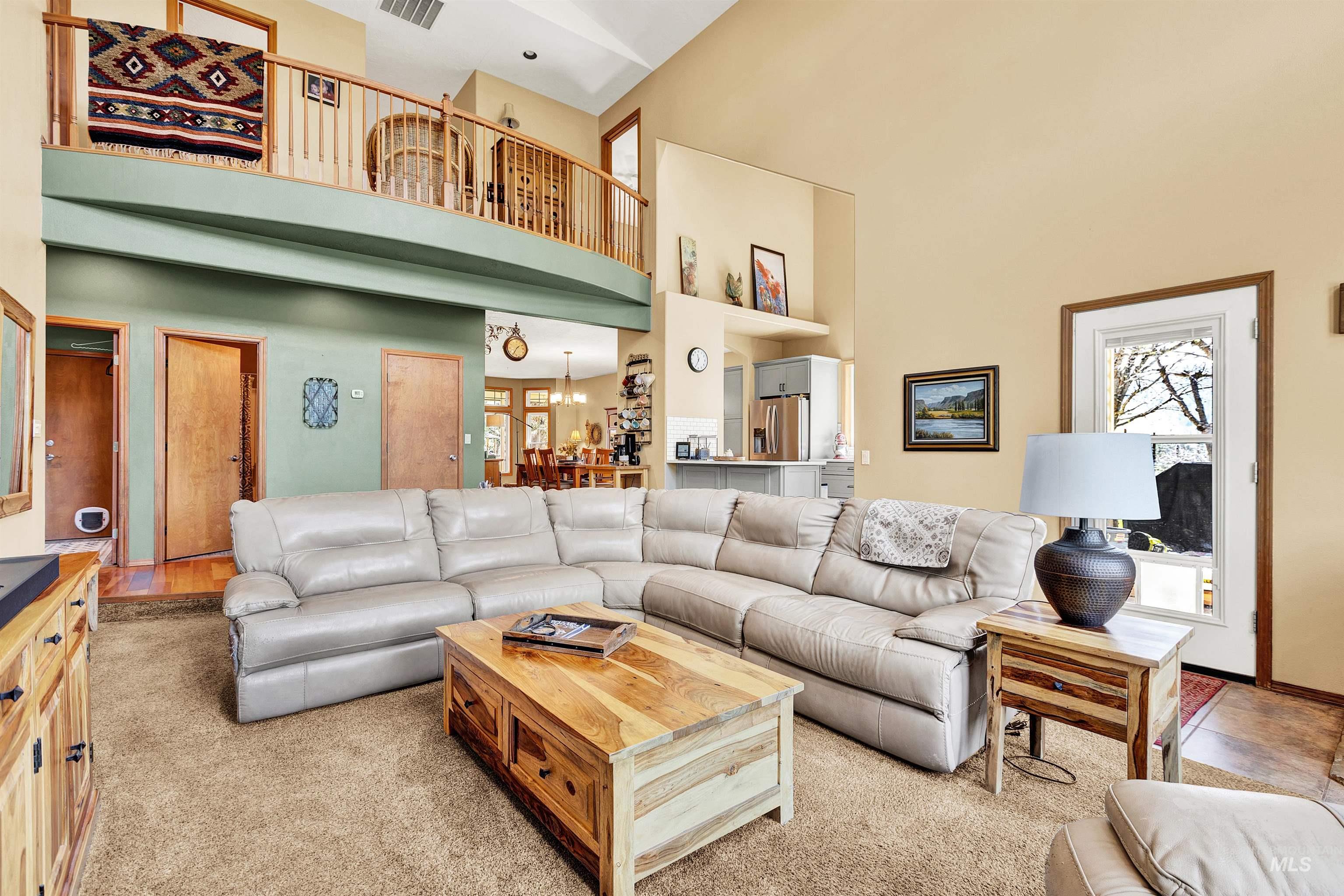 15 Skyline Lane, Garden Valley, Idaho 83622, 3 Bedrooms, 3 Bathrooms, Residential For Sale, Price $995,000, 98946053