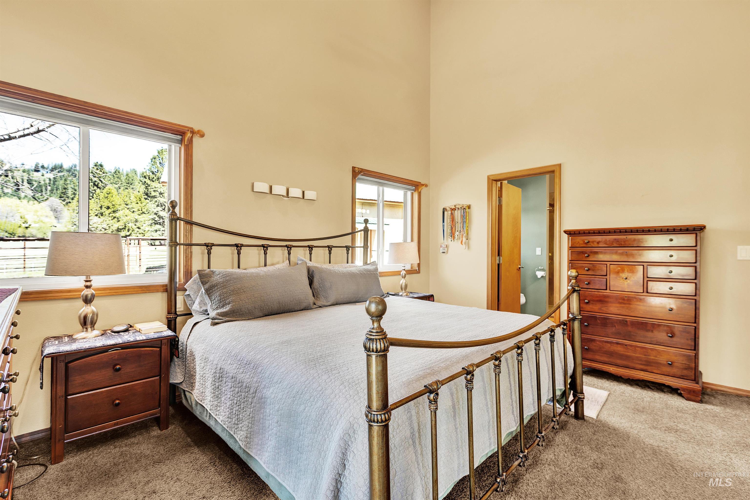 15 Skyline Lane, Garden Valley, Idaho 83622, 3 Bedrooms, 3 Bathrooms, Residential For Sale, Price $995,000, 98946053