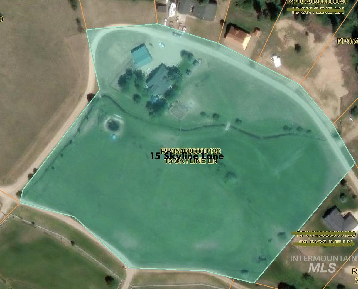 15 Skyline Lane, Garden Valley, Idaho 83622, 3 Bedrooms, 3 Bathrooms, Residential For Sale, Price $995,000, 98946053