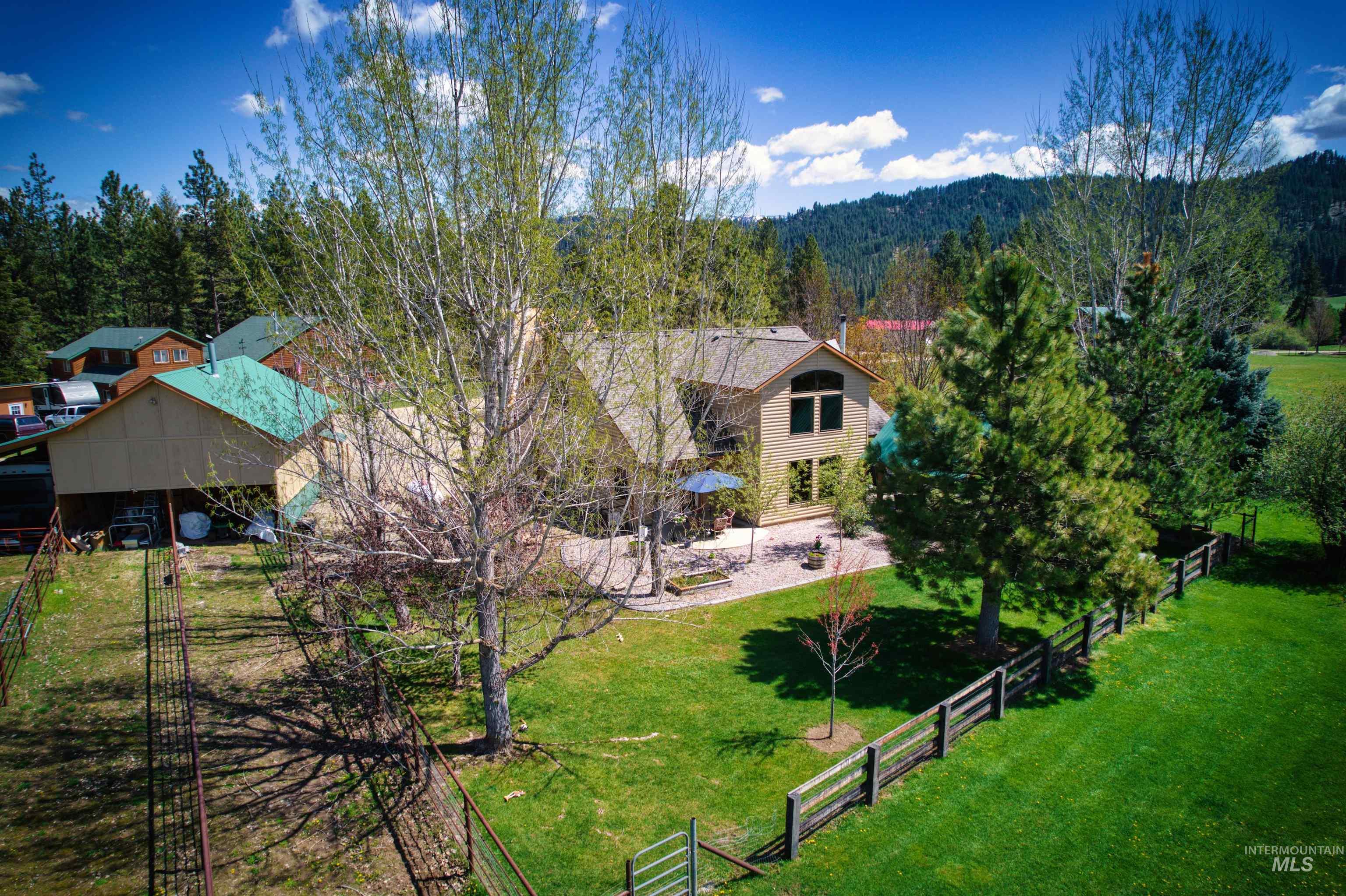 15 Skyline Lane, Garden Valley, Idaho 83622, 3 Bedrooms, 3 Bathrooms, Residential For Sale, Price $995,000, 98946053