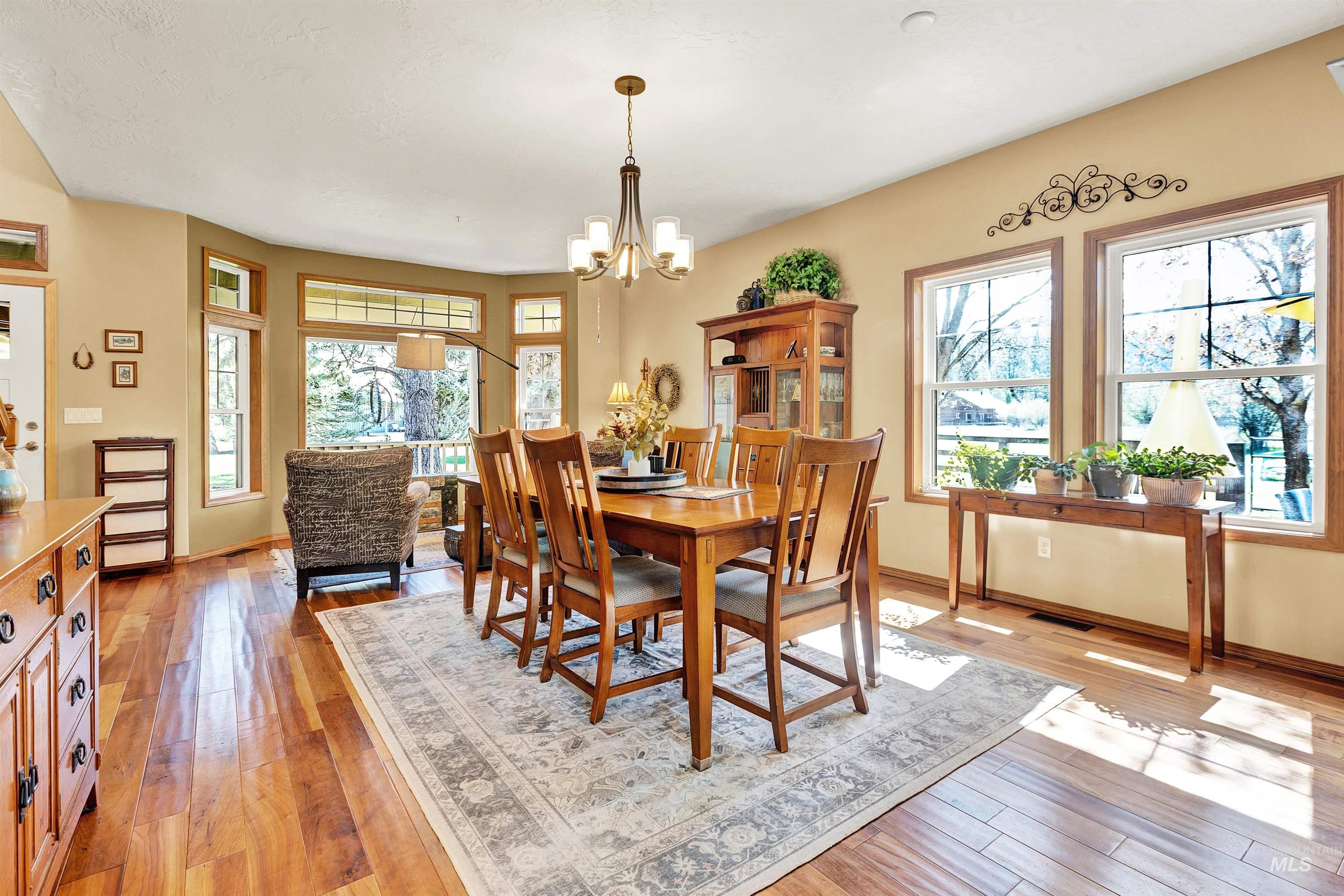 15 Skyline Lane, Garden Valley, Idaho 83622, 3 Bedrooms, 3 Bathrooms, Residential For Sale, Price $995,000, 98946053