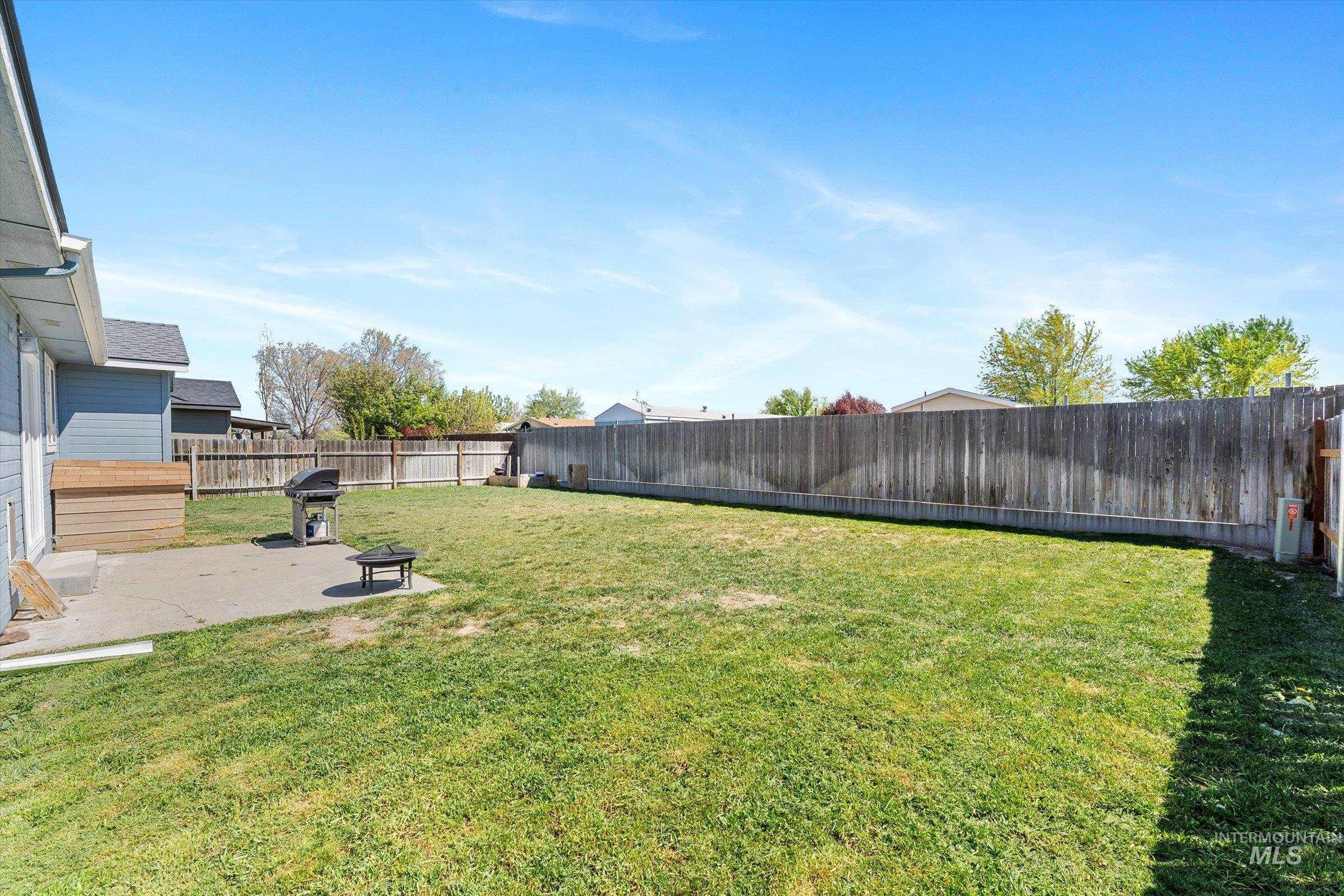 1505 Peregrine Dr, Mountain Home, Idaho 83647-4433, 4 Bedrooms, 2 Bathrooms, Residential For Sale, Price $334,500, 98946060