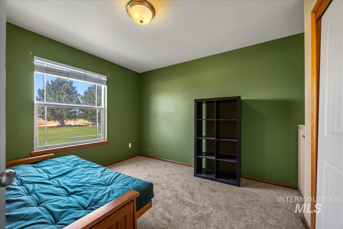 19250 Quarter Mile Ln, Caldwell, Idaho 83607-9002, 6 Bedrooms, 4 Bathrooms, Residential For Sale, Price $899,700, 98946100