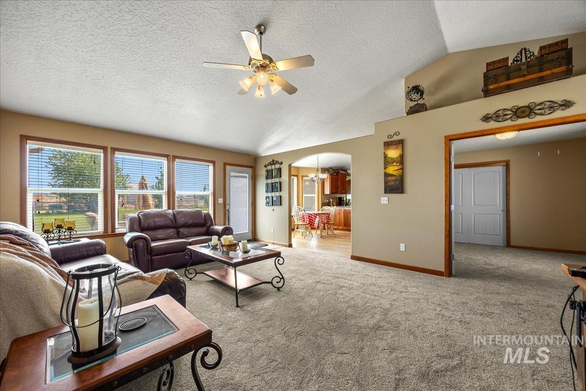 19250 Quarter Mile Ln, Caldwell, Idaho 83607-9002, 6 Bedrooms, 4 Bathrooms, Residential For Sale, Price $899,700, 98946100