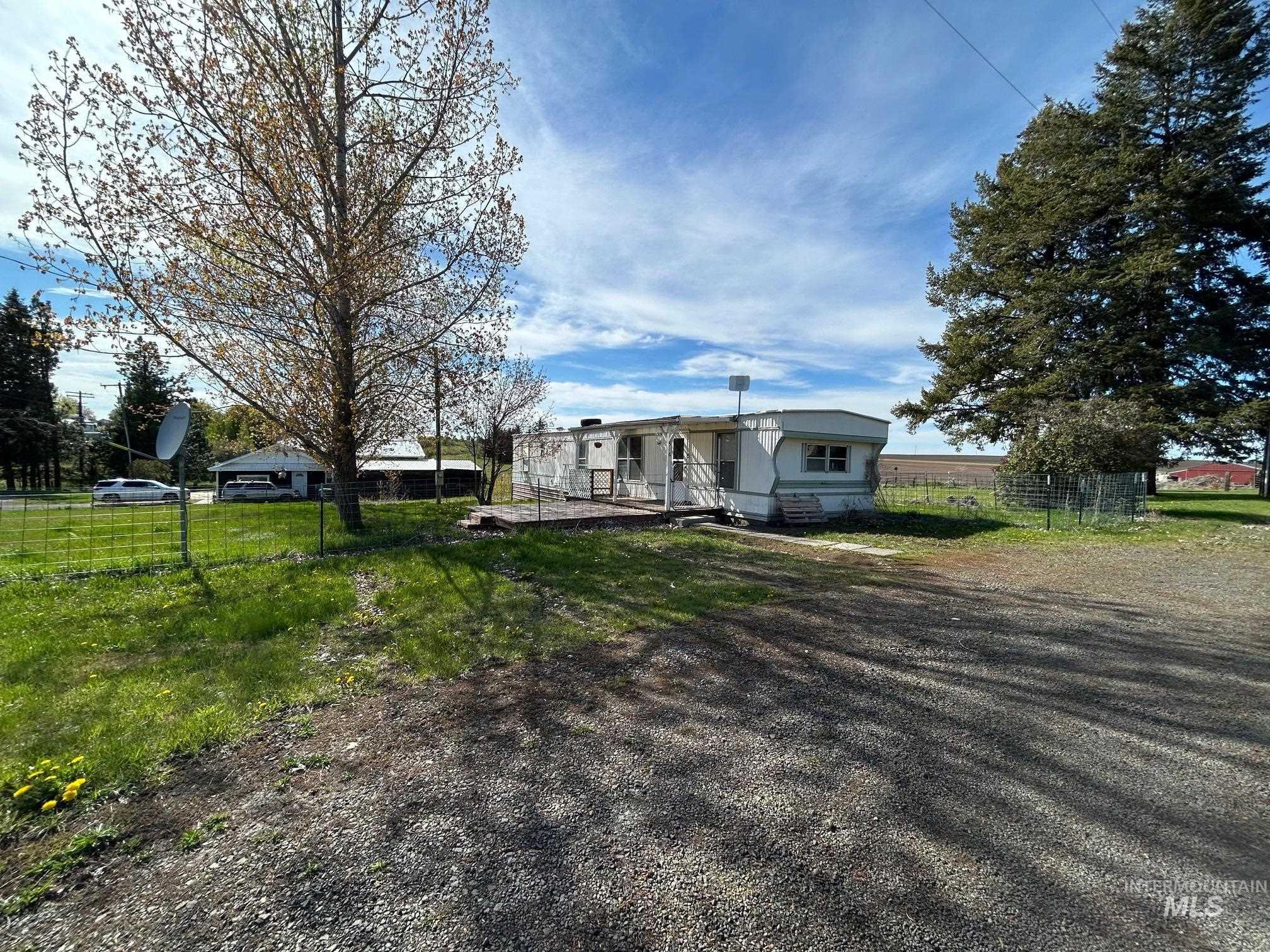 516 N 1st Avenue, Craigmont, Idaho 83523, 2 Bedrooms, 1 Bathroom, Residential For Sale, Price $135,000, 98946116