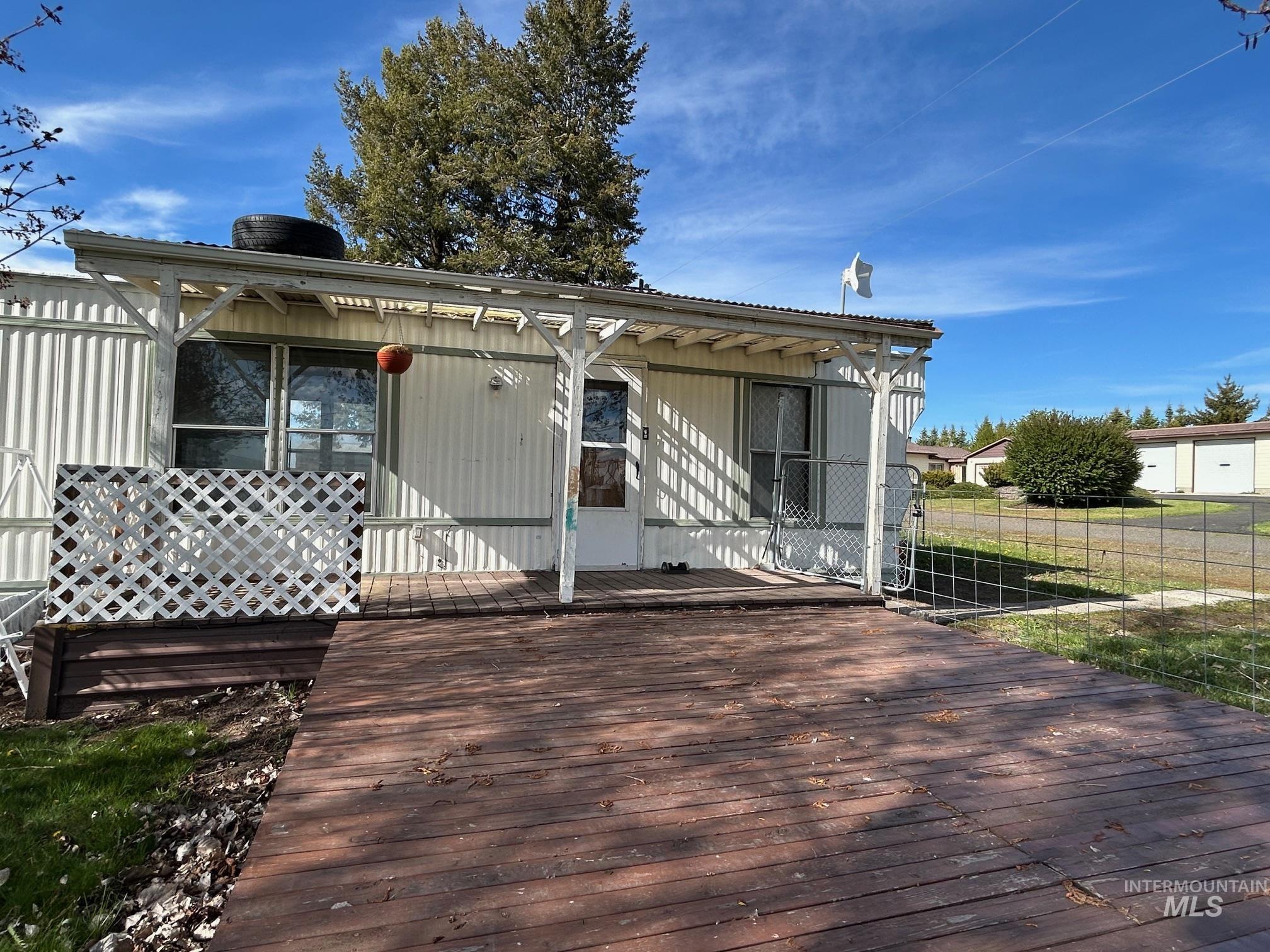 516 N 1st Avenue, Craigmont, Idaho 83523, 2 Bedrooms, 1 Bathroom, Residential For Sale, Price $135,000, 98946116