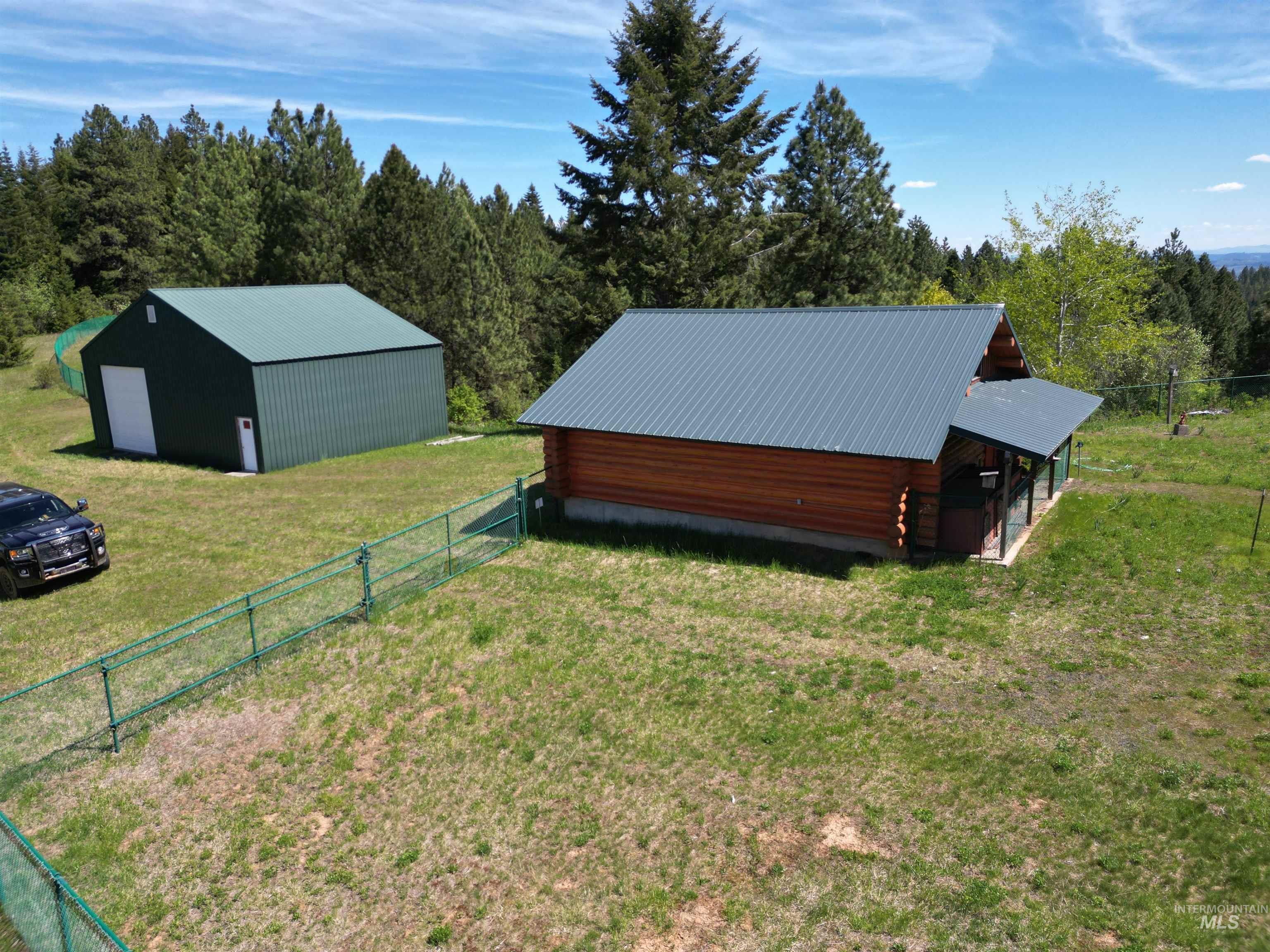 4975 Middle Road, Lenore, Idaho 83541, 1 Bedroom, 1.5 Bathrooms, Residential For Sale, Price $1,950,000, 98946171