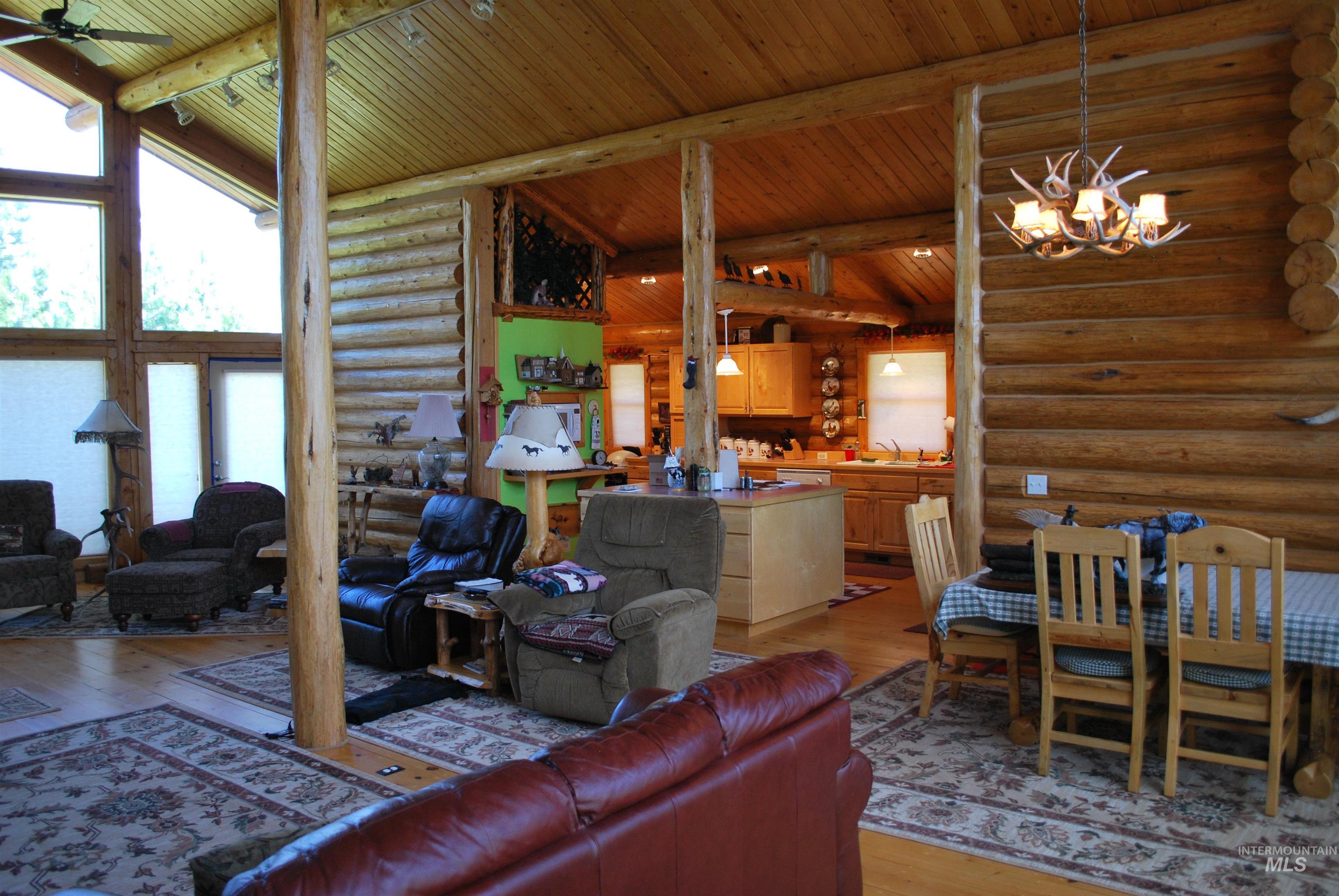4975 Middle Road, Lenore, Idaho 83541, 1 Bedroom, 1.5 Bathrooms, Residential For Sale, Price $1,950,000, 98946171