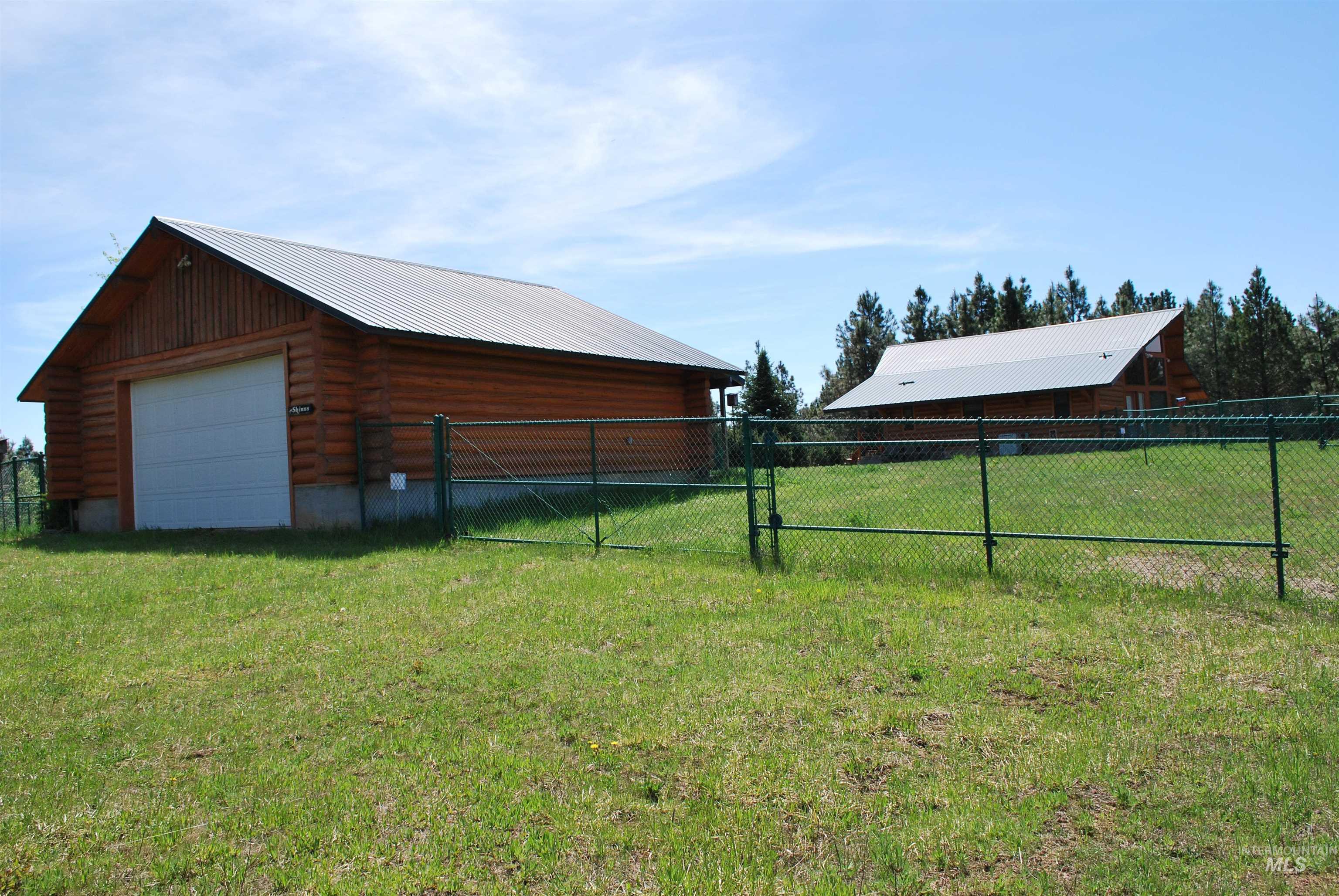 4975 Middle Road, Lenore, Idaho 83541, 1 Bedroom, 1.5 Bathrooms, Residential For Sale, Price $1,950,000, 98946171