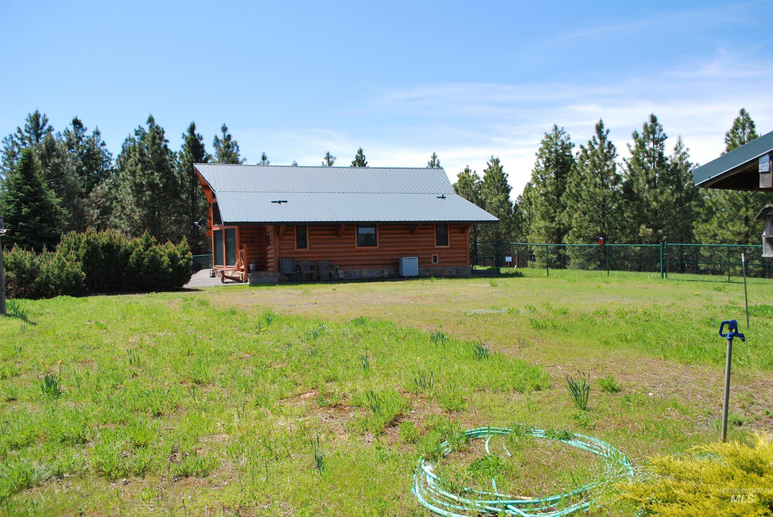 4975 Middle Road, Lenore, Idaho 83541, 1 Bedroom, 1.5 Bathrooms, Residential For Sale, Price $1,950,000, 98946171